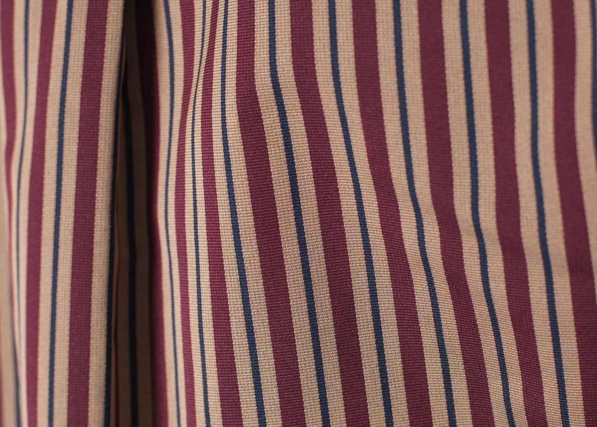 Sheen Button-Up in Red/Tan.