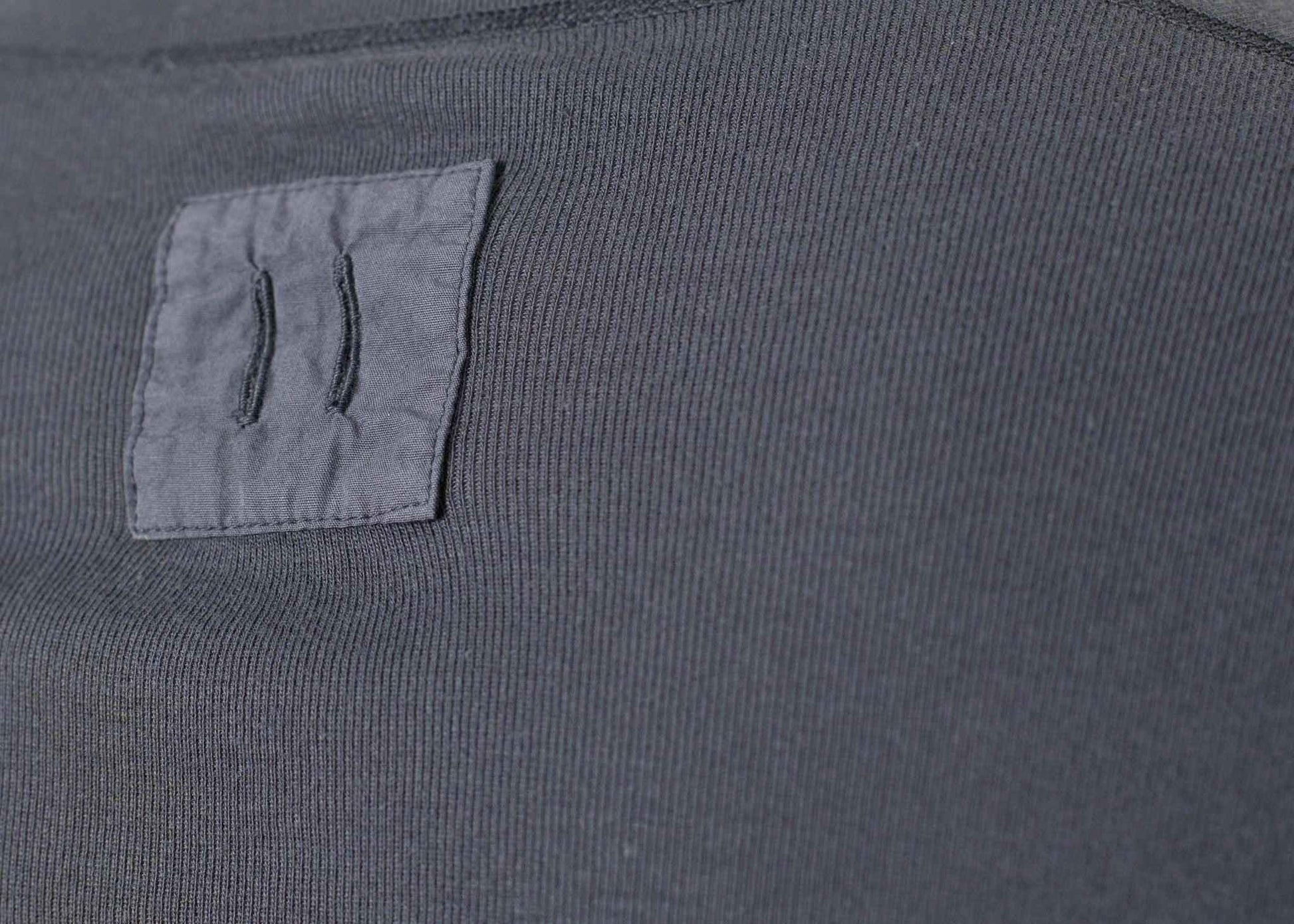 Secon Shale Shirt in Slate.