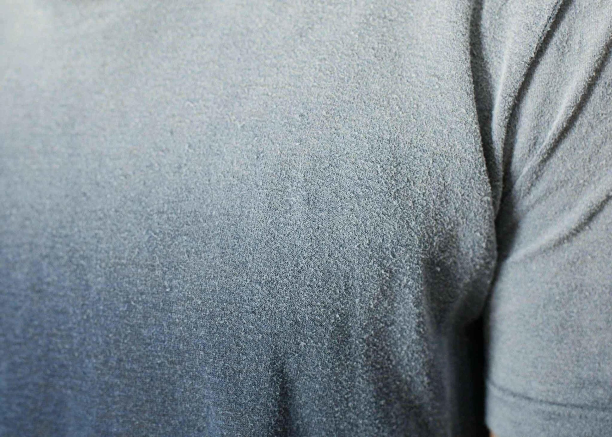 Overprint T-Shirt in Navy.