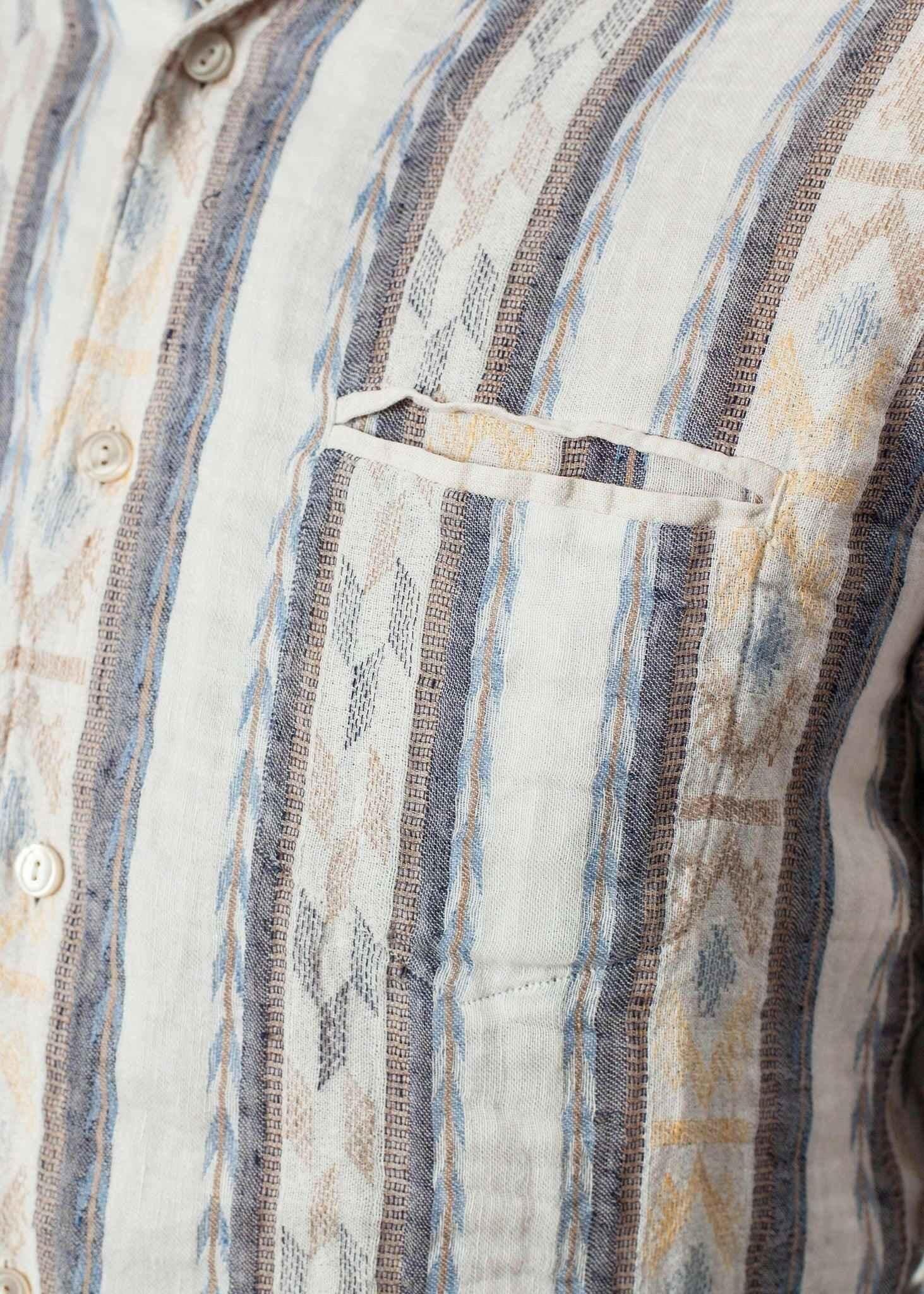 Linen Western Shirt in Beige/Blue.