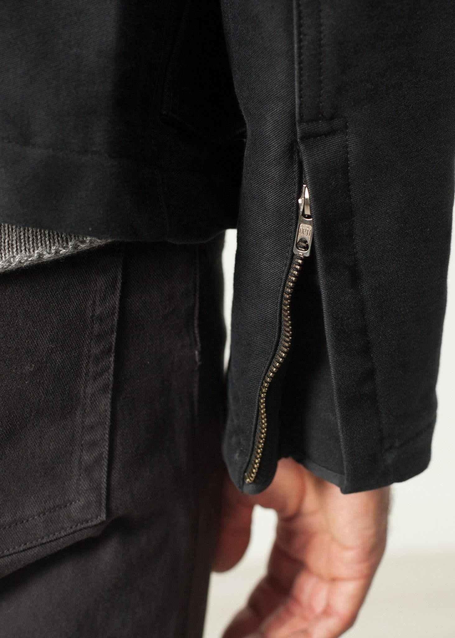 Morten Jacket in Black.