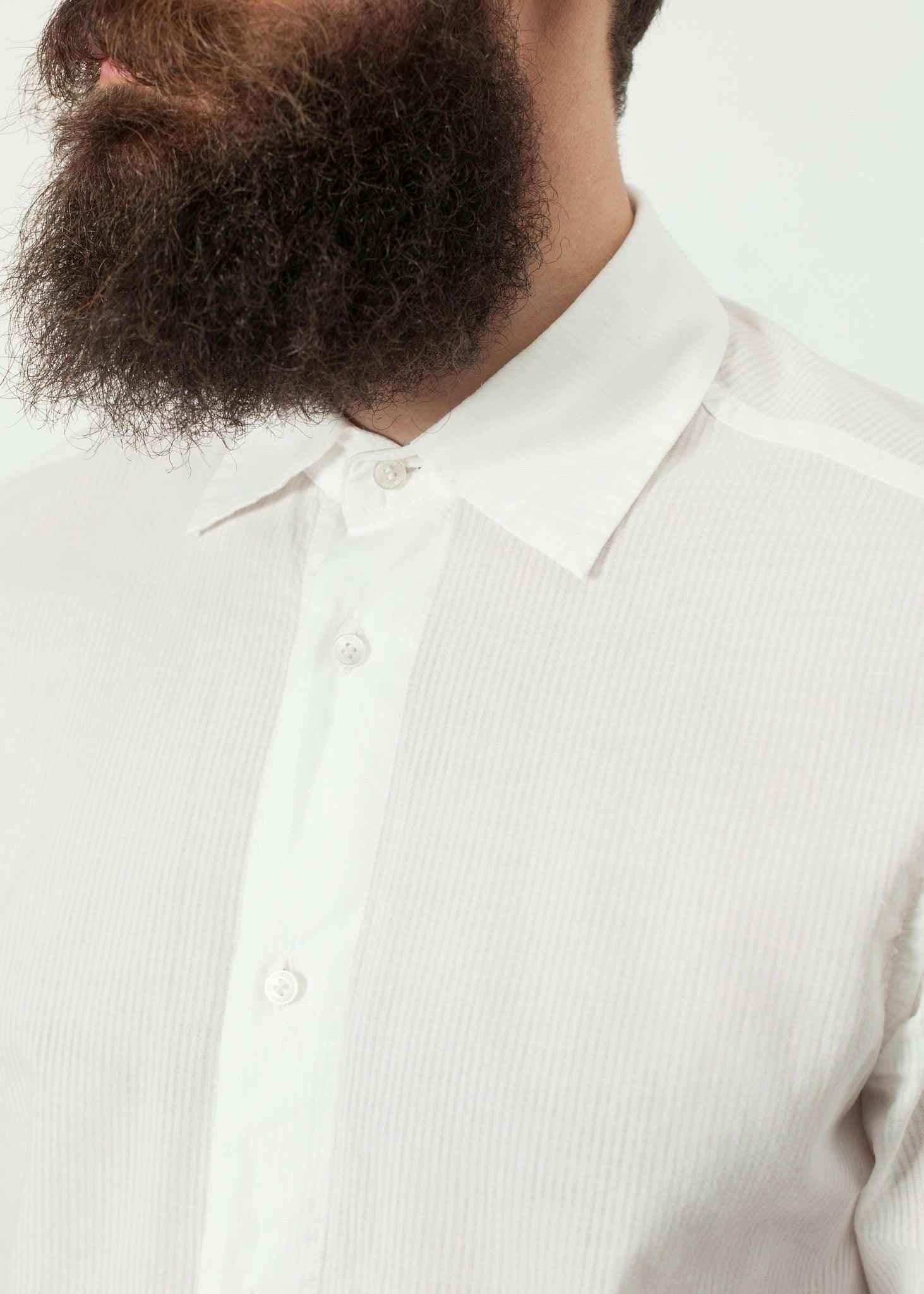 Hempel Shirt in White.