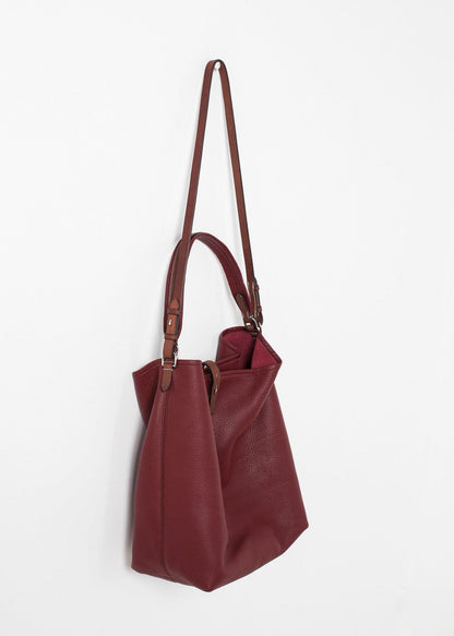 Pretty Grooming Bag.