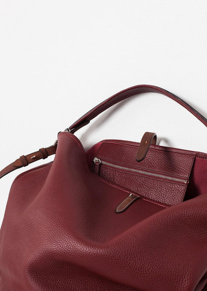 Pretty Grooming Bag.