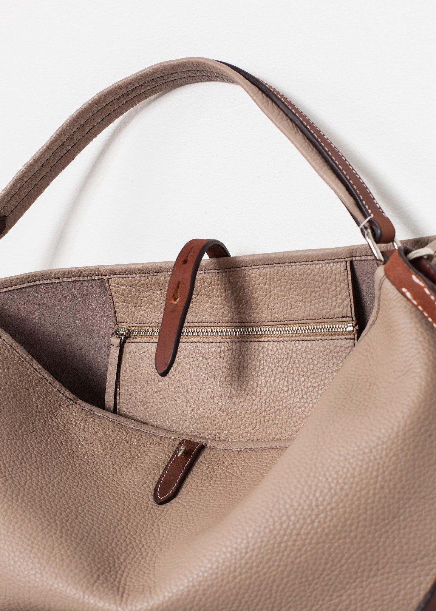Pretty Grooming Bag.