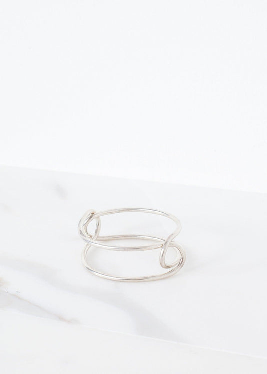 Bracelet 84 in Polished Silver.