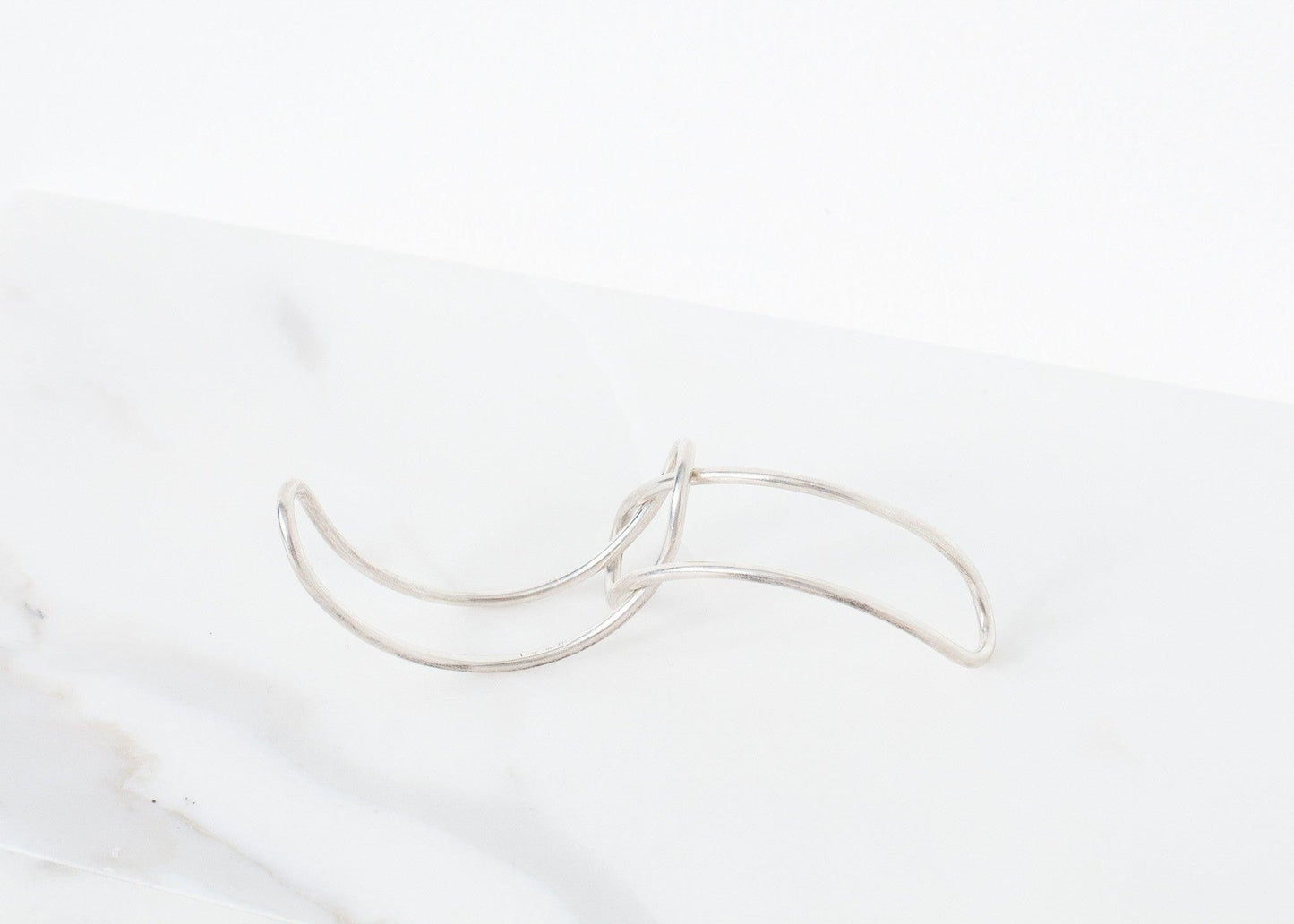 Bracelet 84 in Polished Silver.