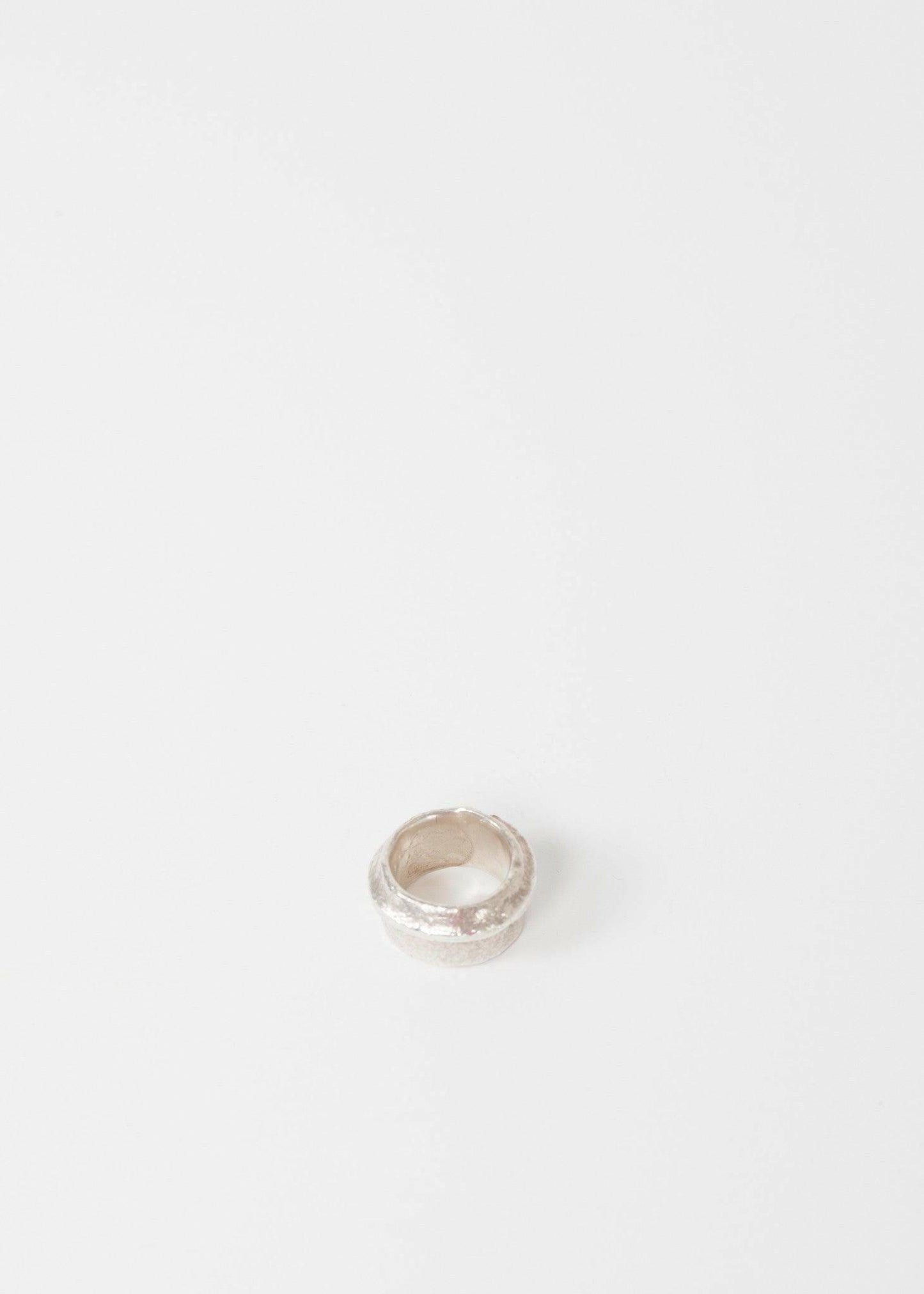 Ring 56 in Silver.