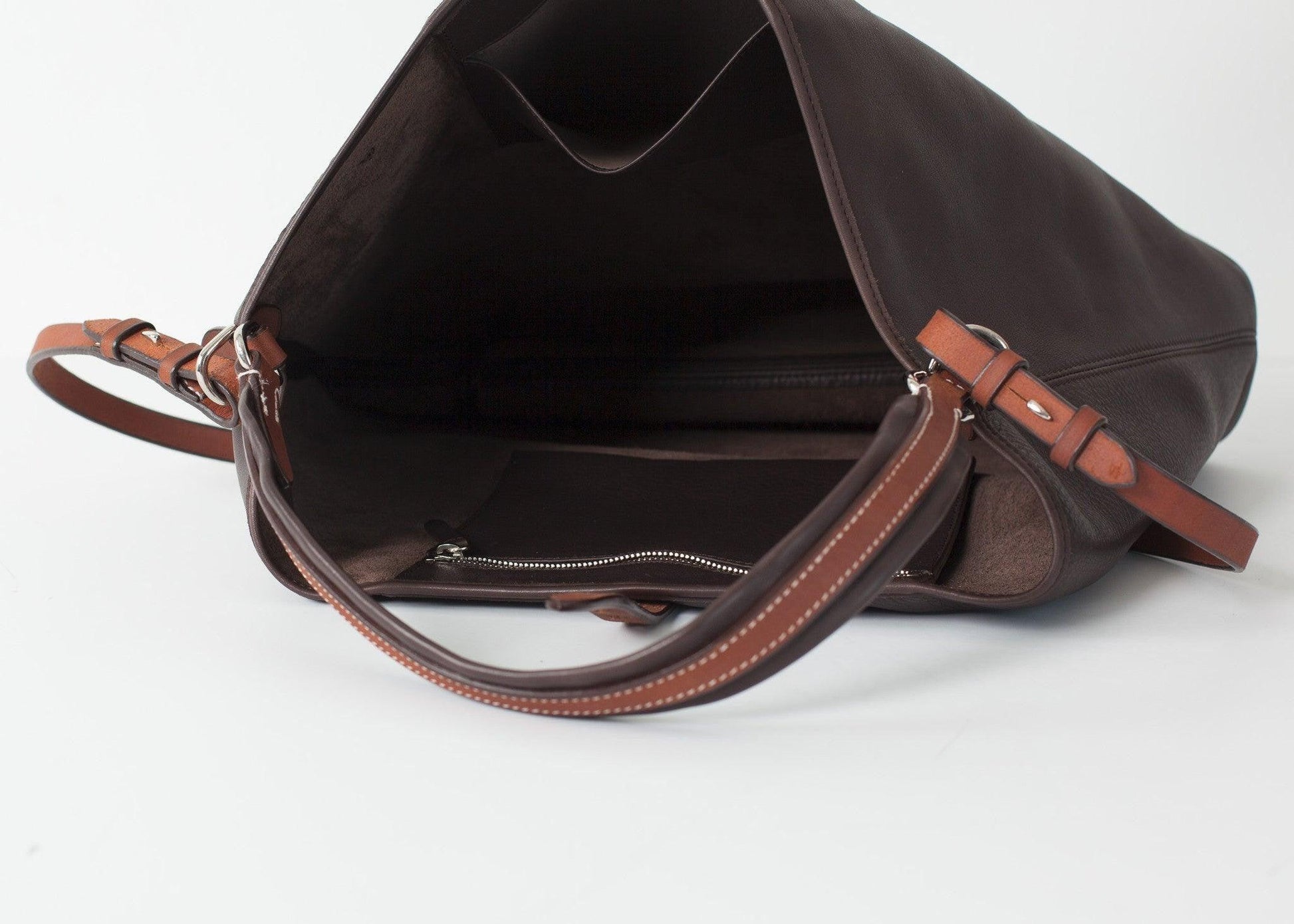 Pretty Grooming Bag.