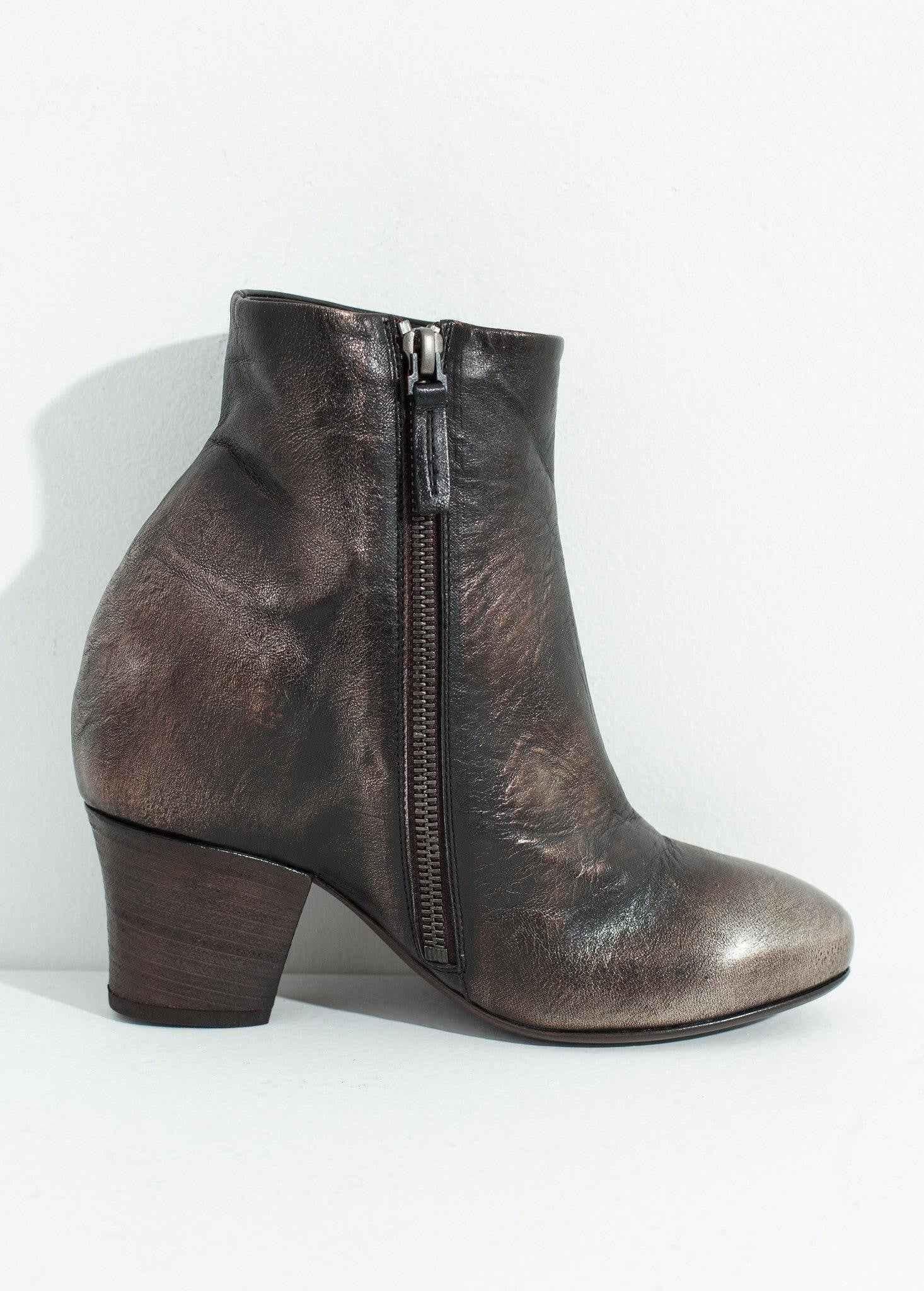 Scavata Ankle Boot in Bronze.