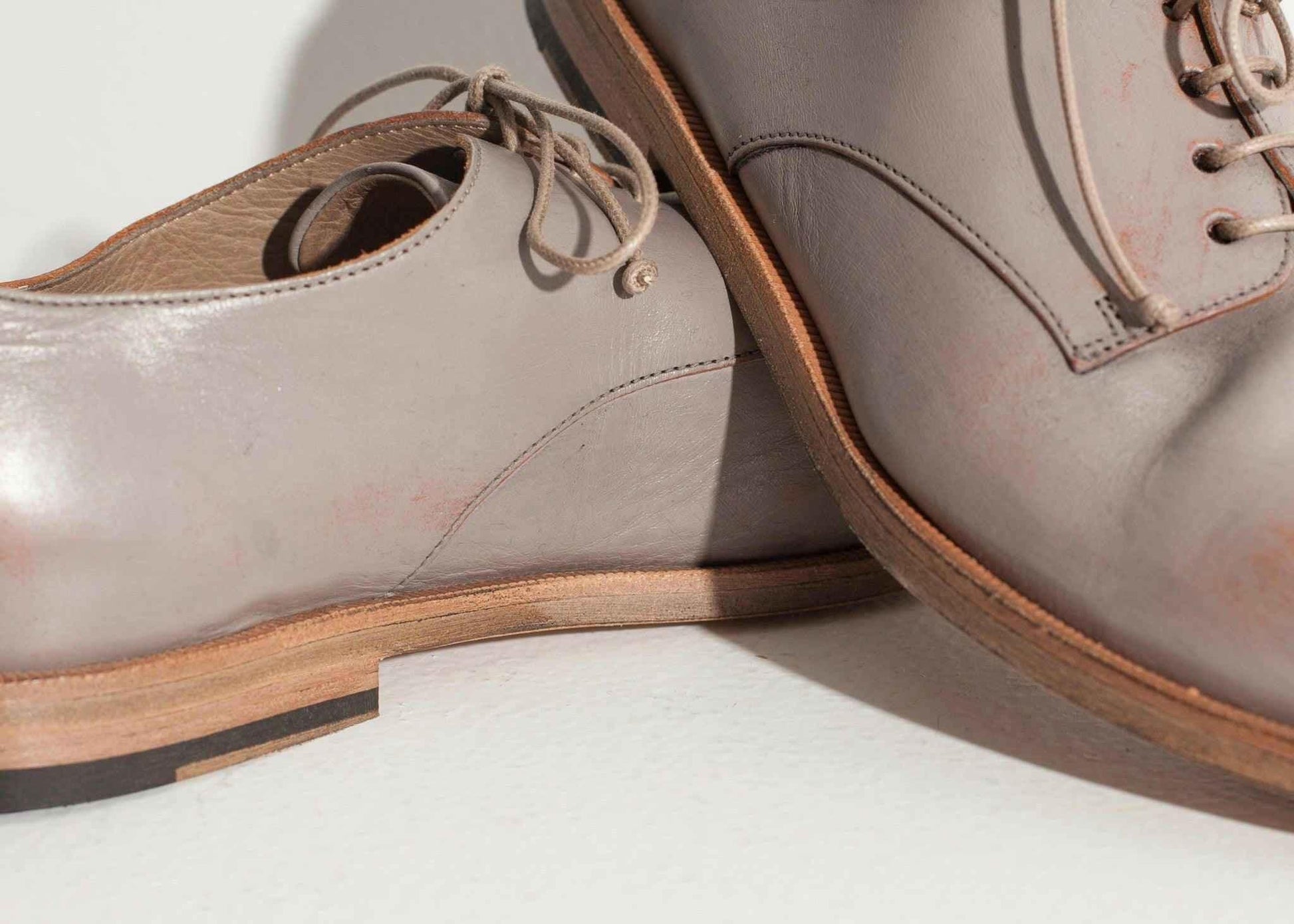 Stiro Oxford in Slate.