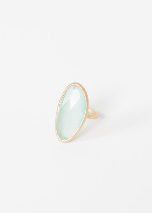 Ara Ring.