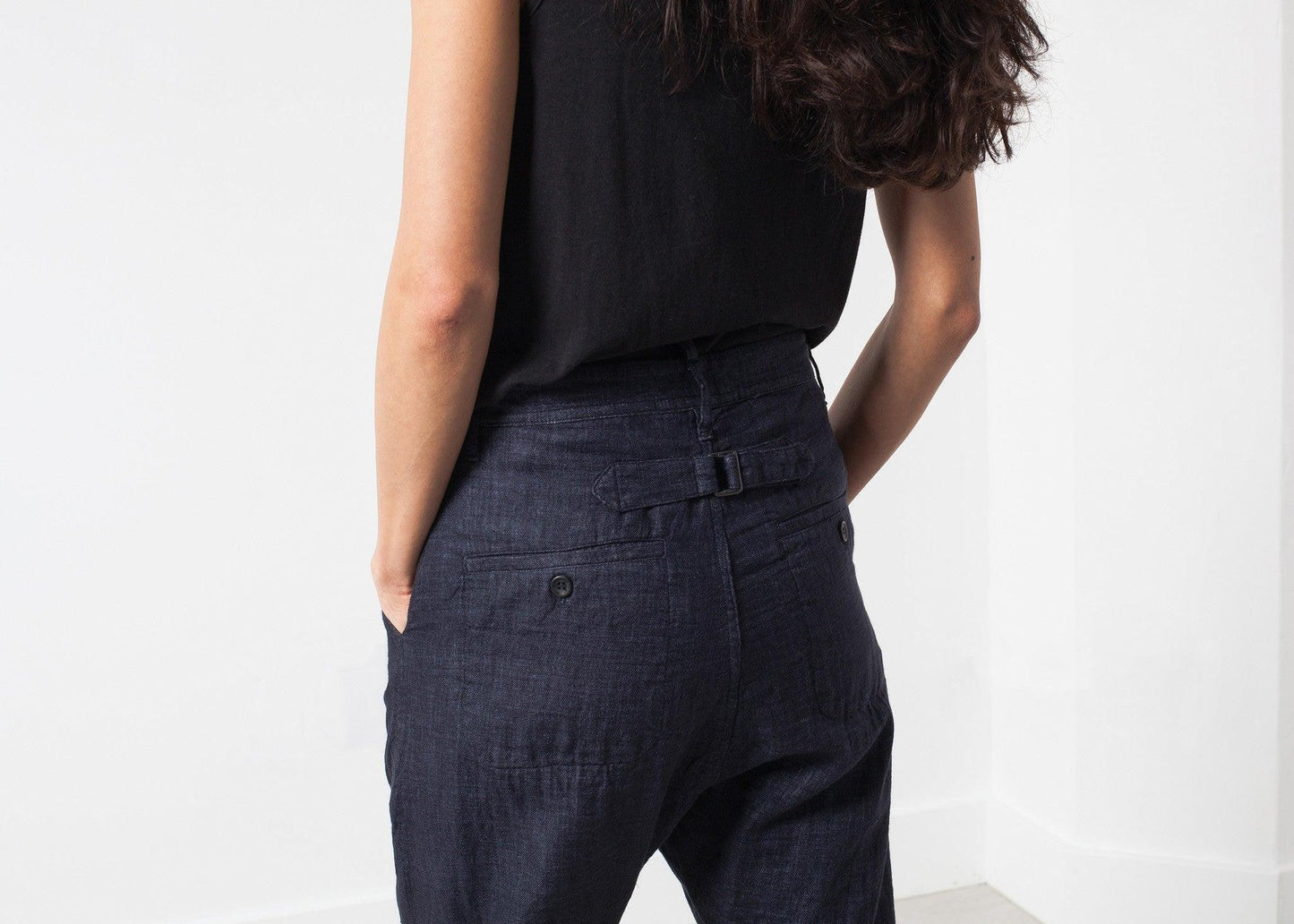 Balan Pant in Linen.