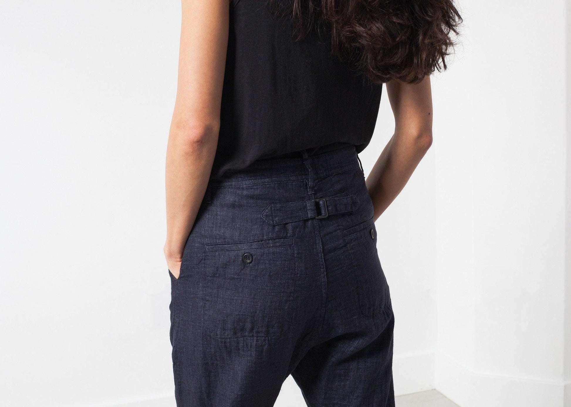 Balan Pant in Linen.
