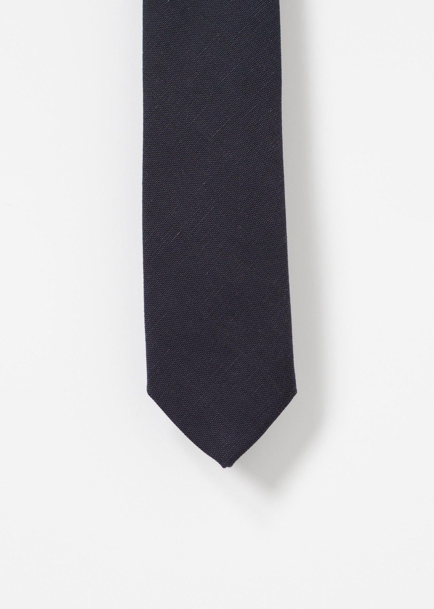 Basic Tie.
