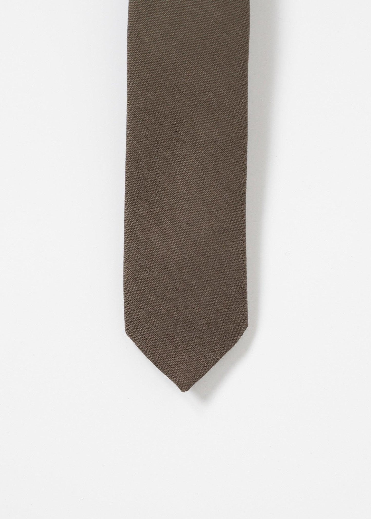 Basic Tie.