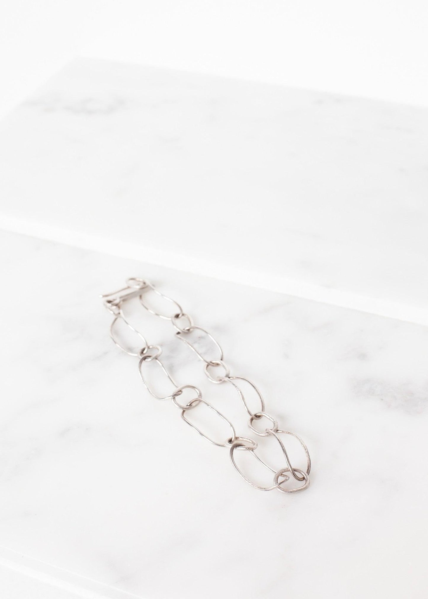 Bracelet 70 in Burnished Silver.