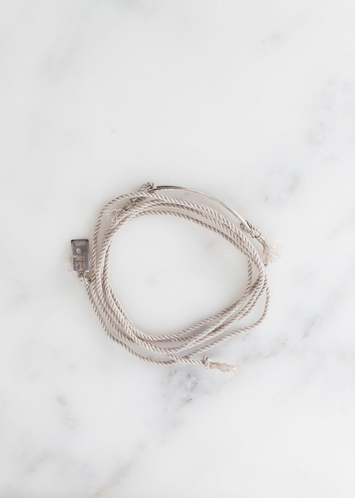 Bracelet 85 in Grey Silk/Silver.