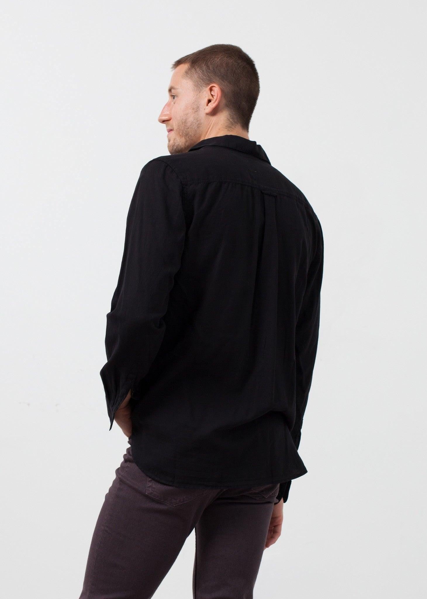 Casual Classic Shirt.