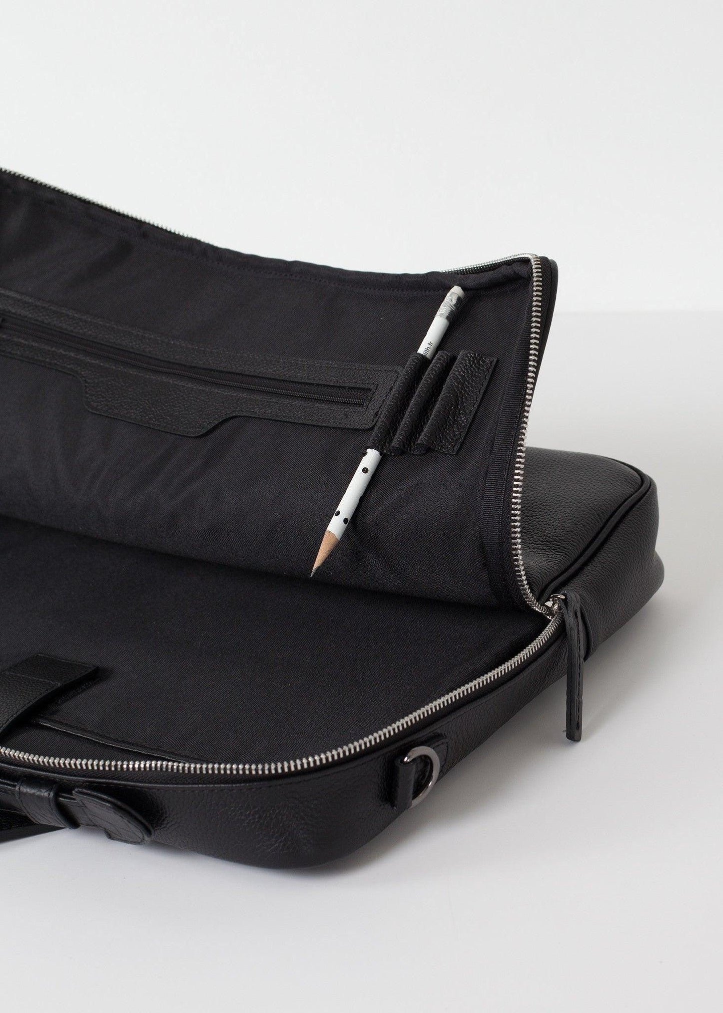 Classic Doc Bag.