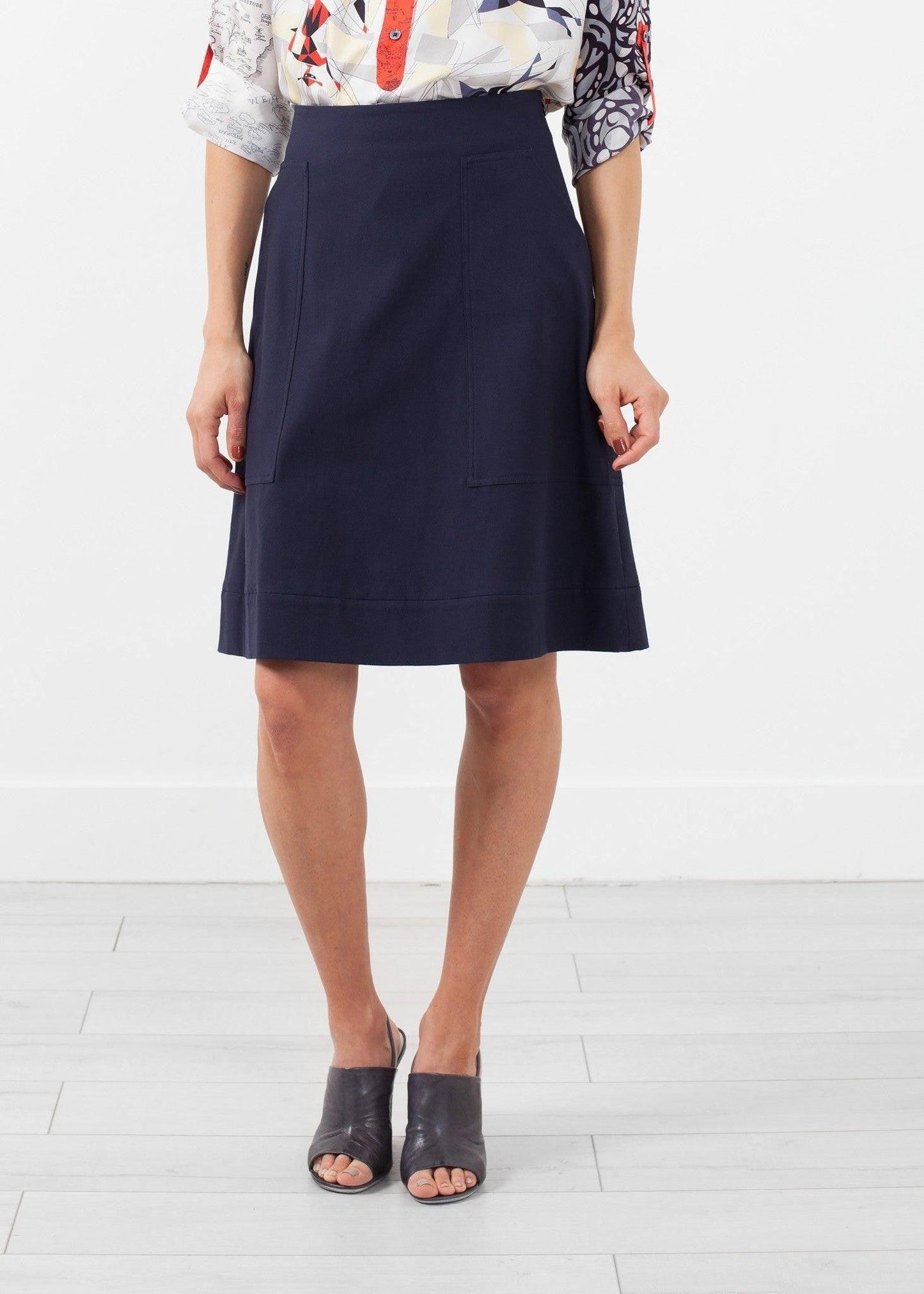 Deep Pocket Skirt.