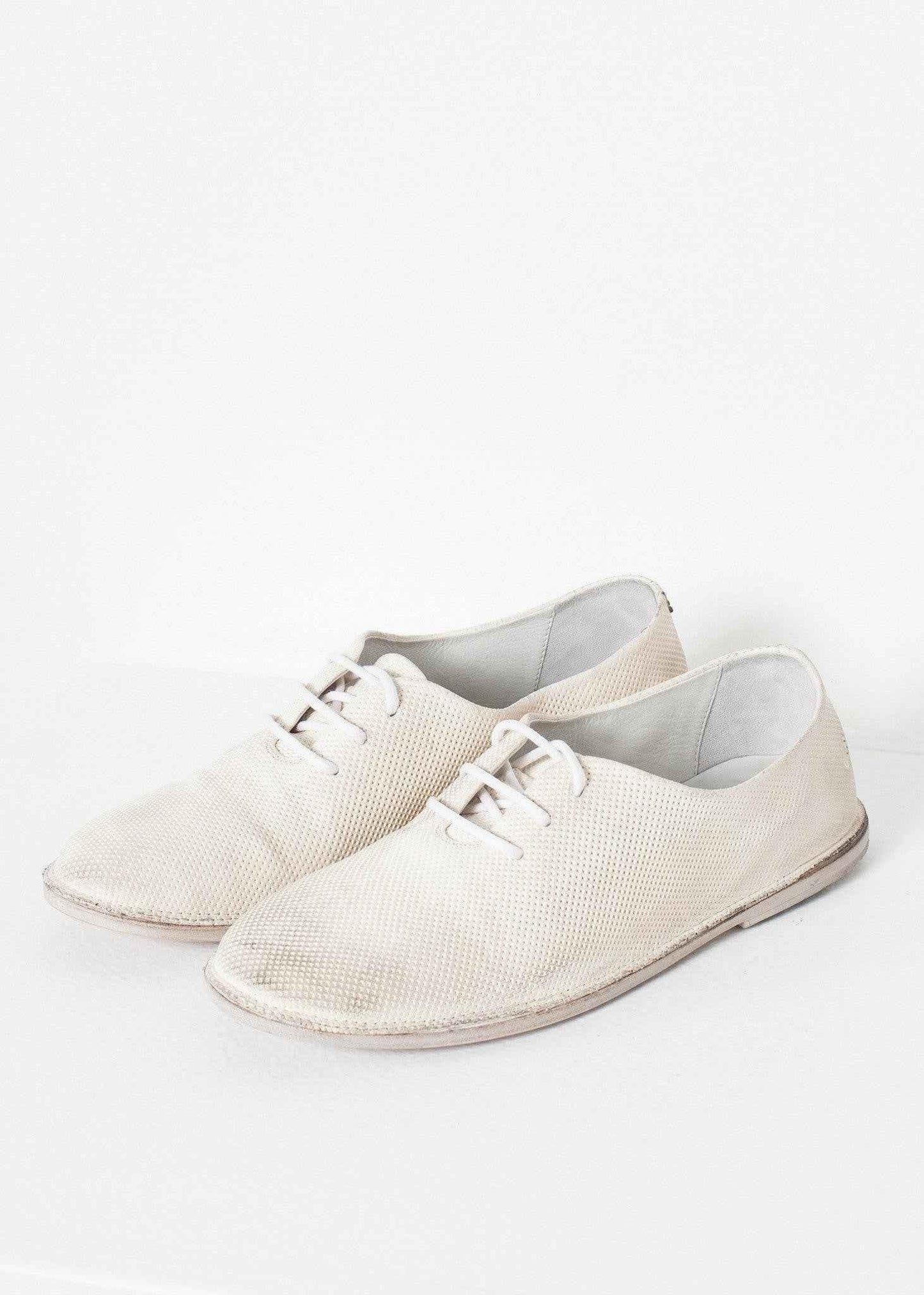 Diamond Slip-On in White.