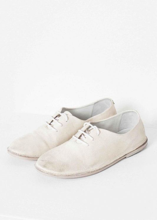 Diamond Slip-On in White.