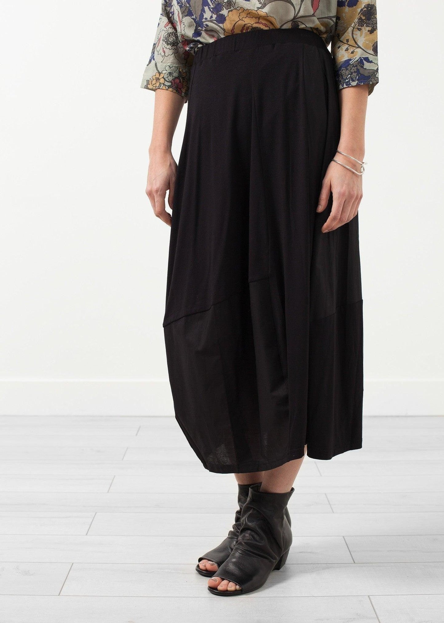 Edra Skirt.