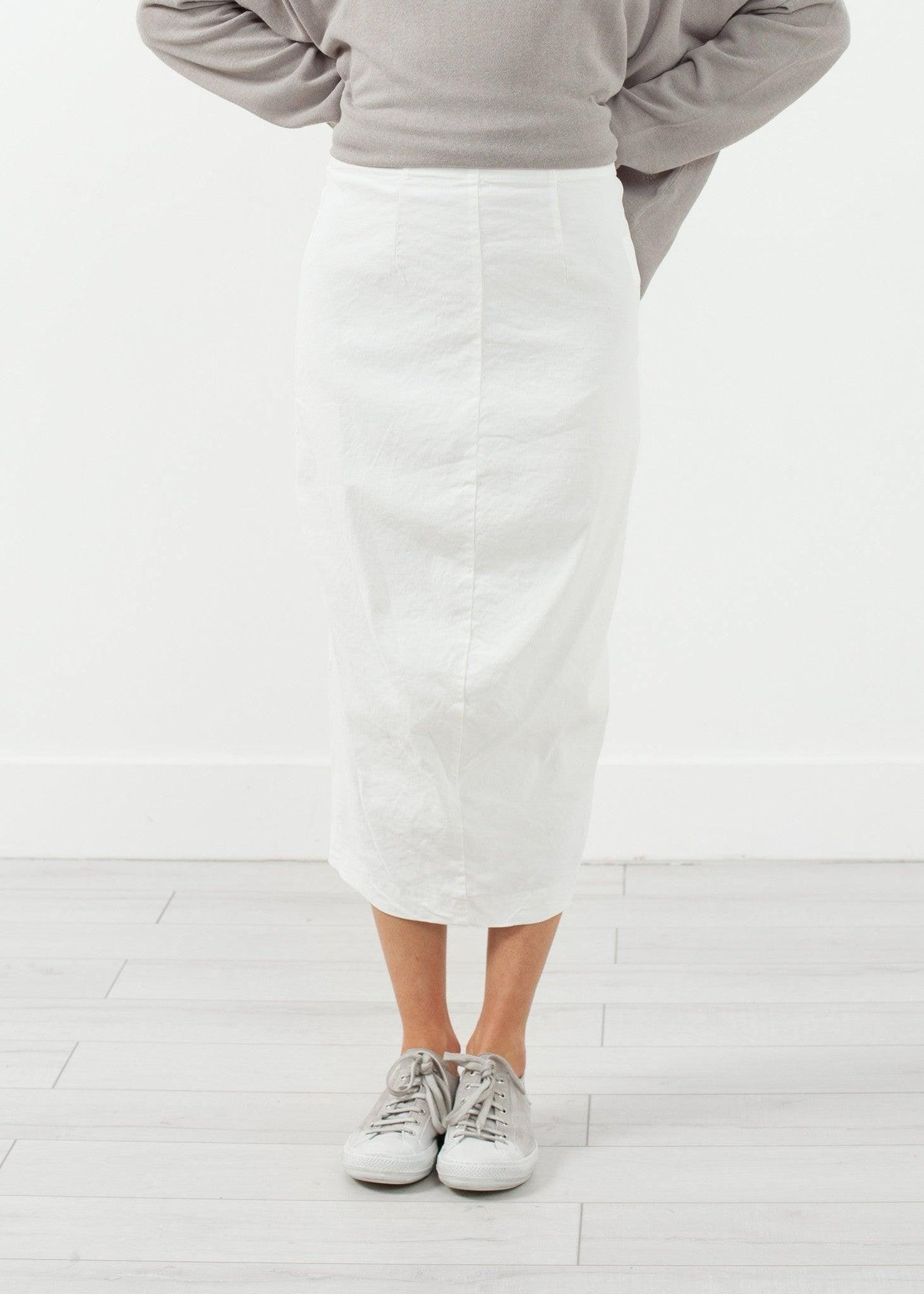 Fitted Skirt.