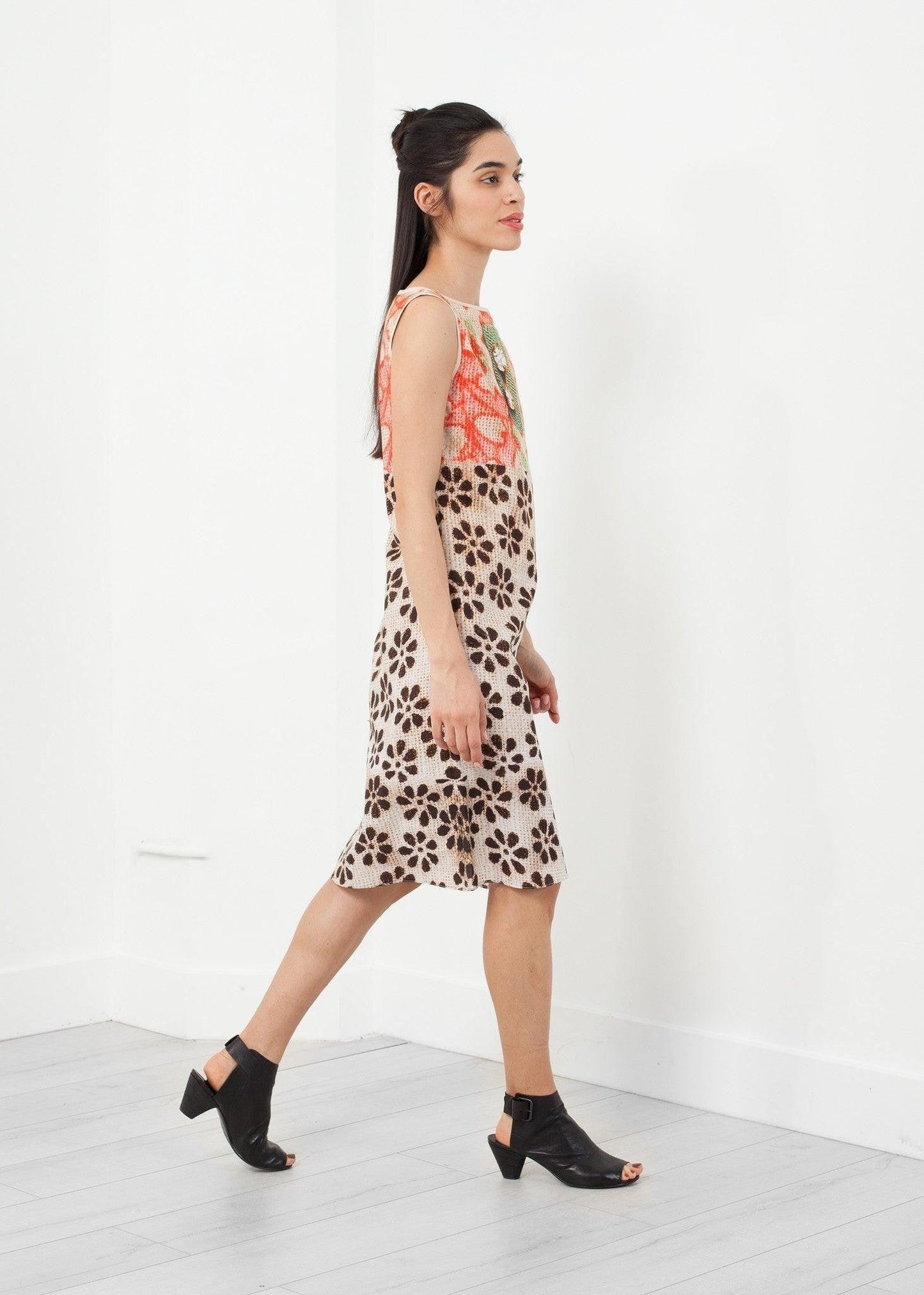 Floral Sleeveless Dress.
