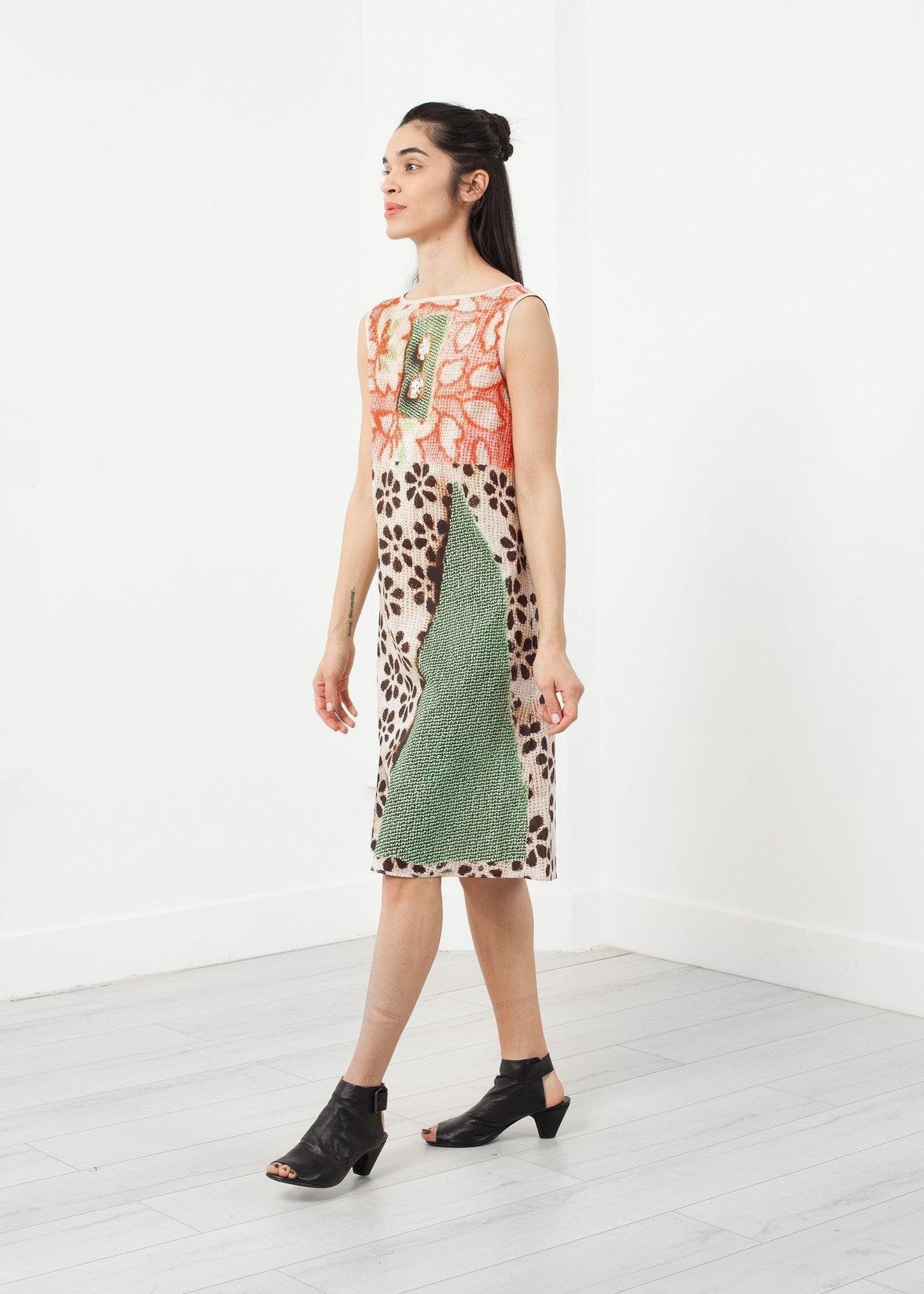 Floral Sleeveless Dress.