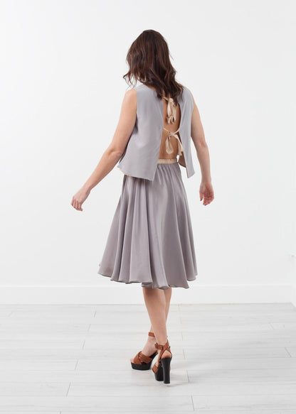 Full Skirt.