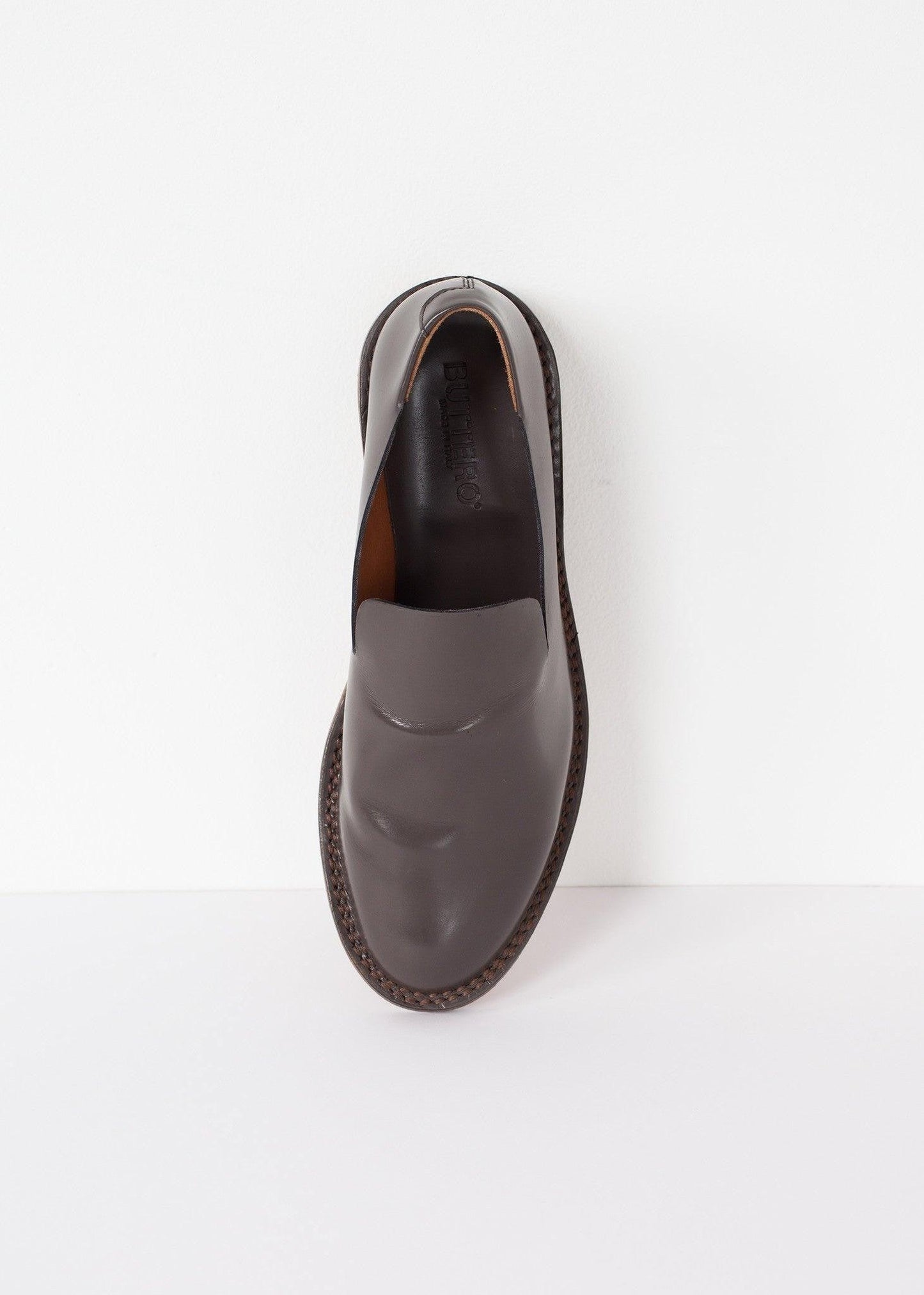 Grigio Loafer.