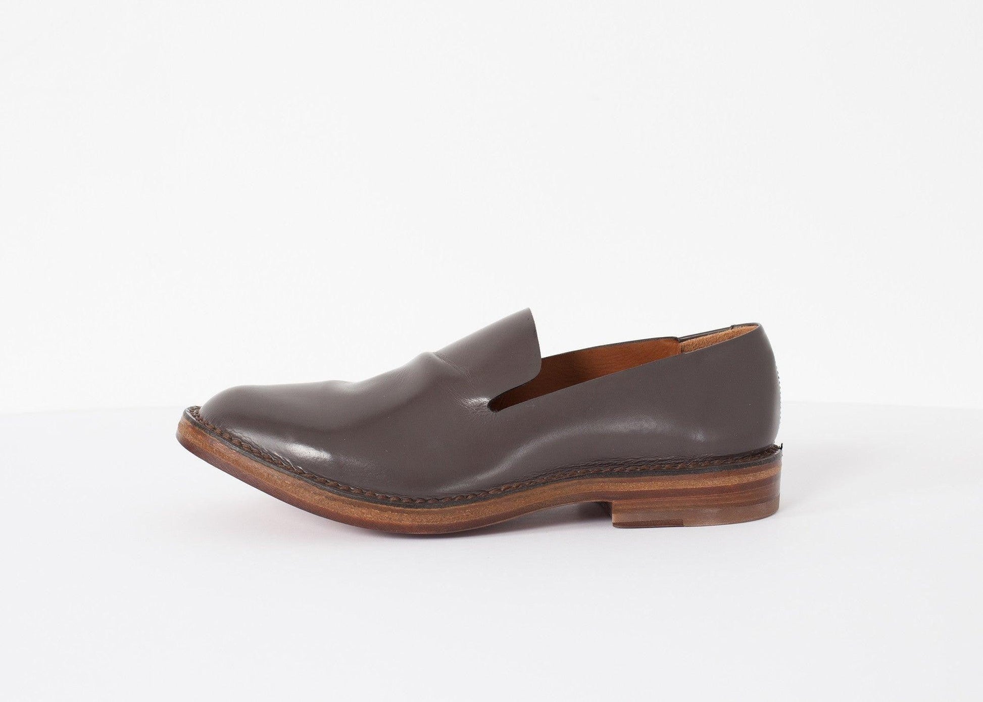 Grigio Loafer.