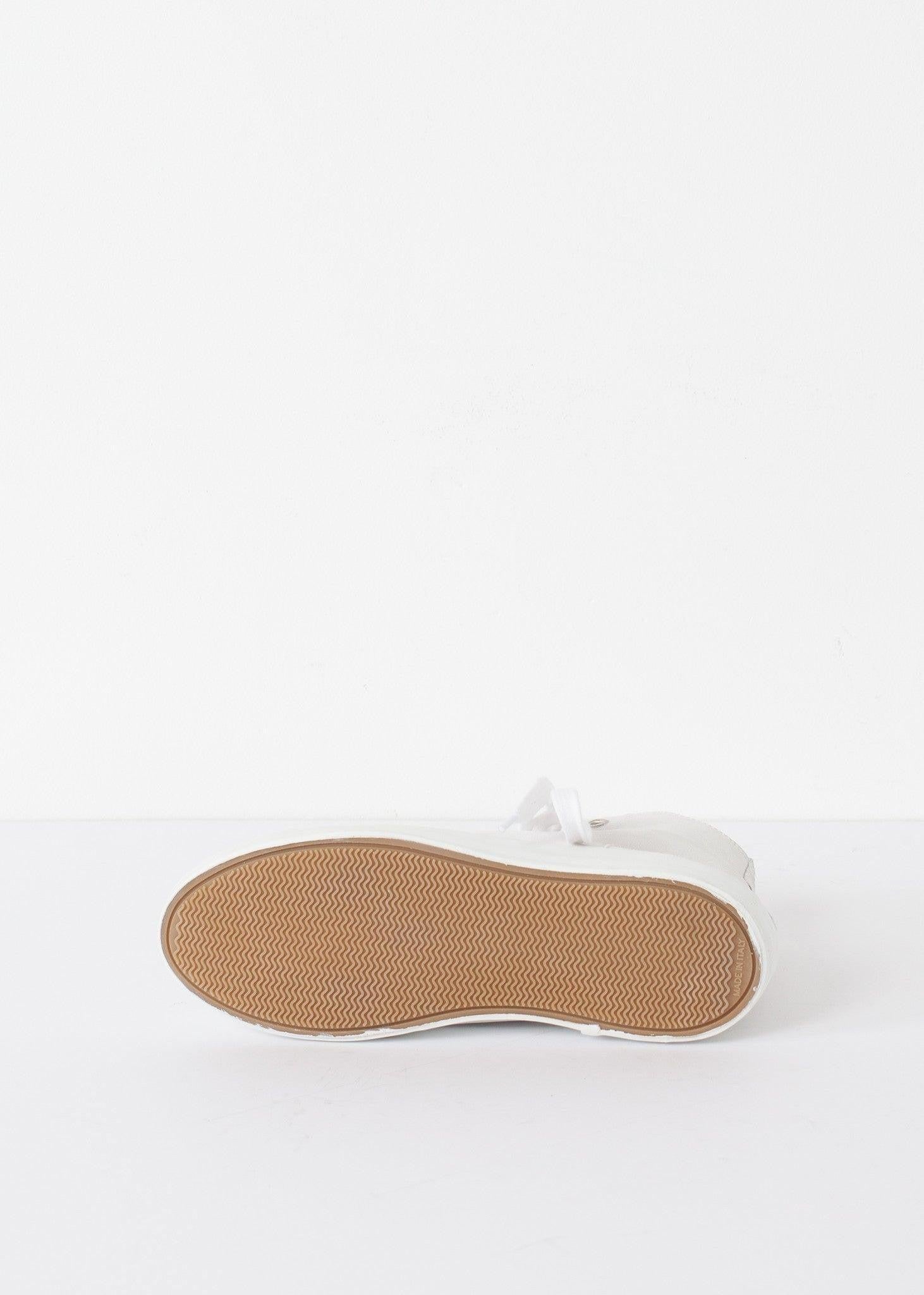 High Top Sneaker.