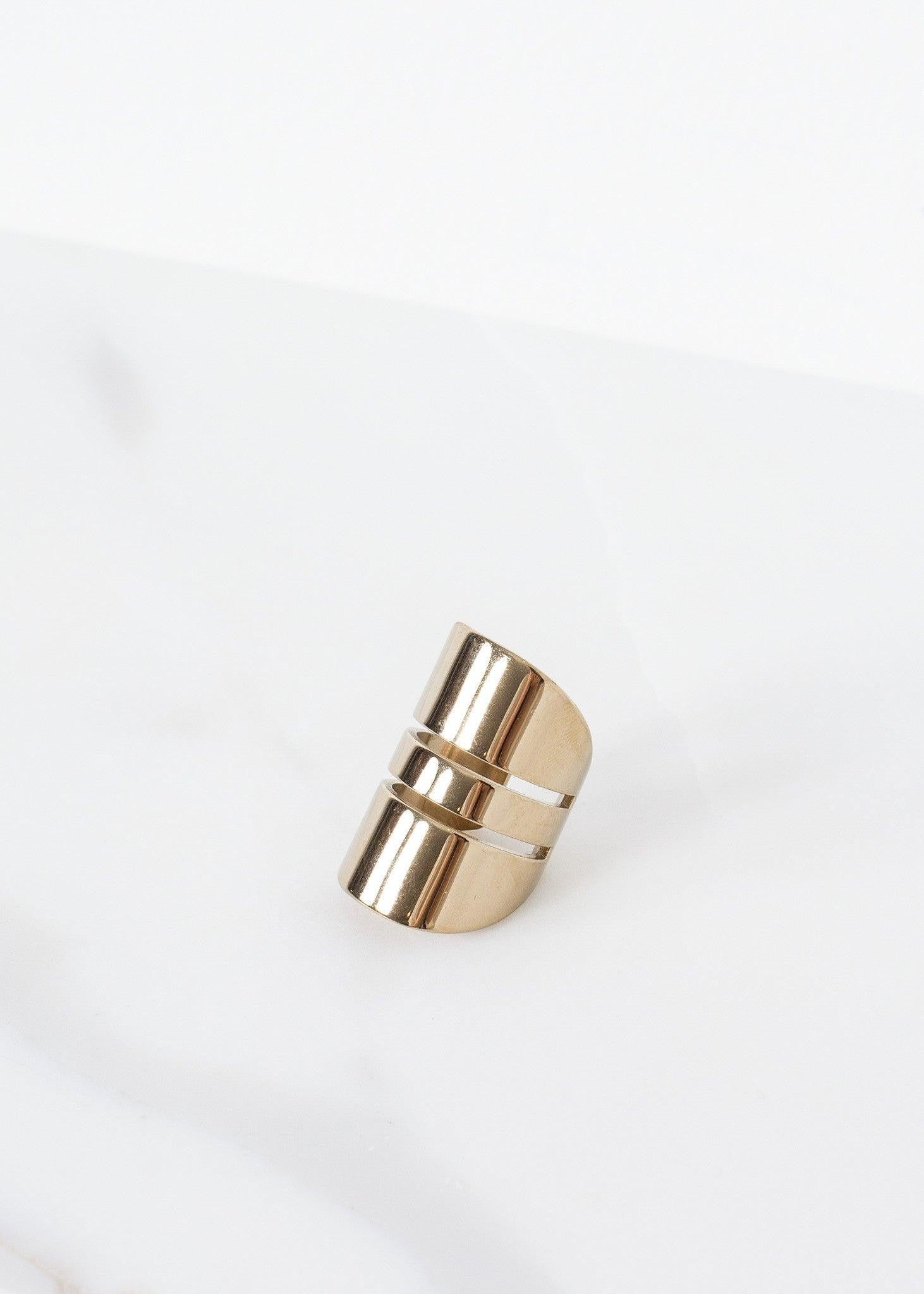 Irsila Ring.