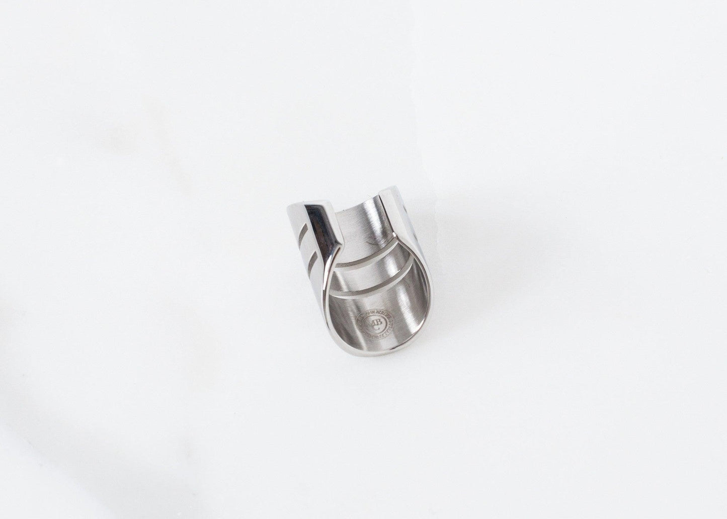 Irsila Ring.