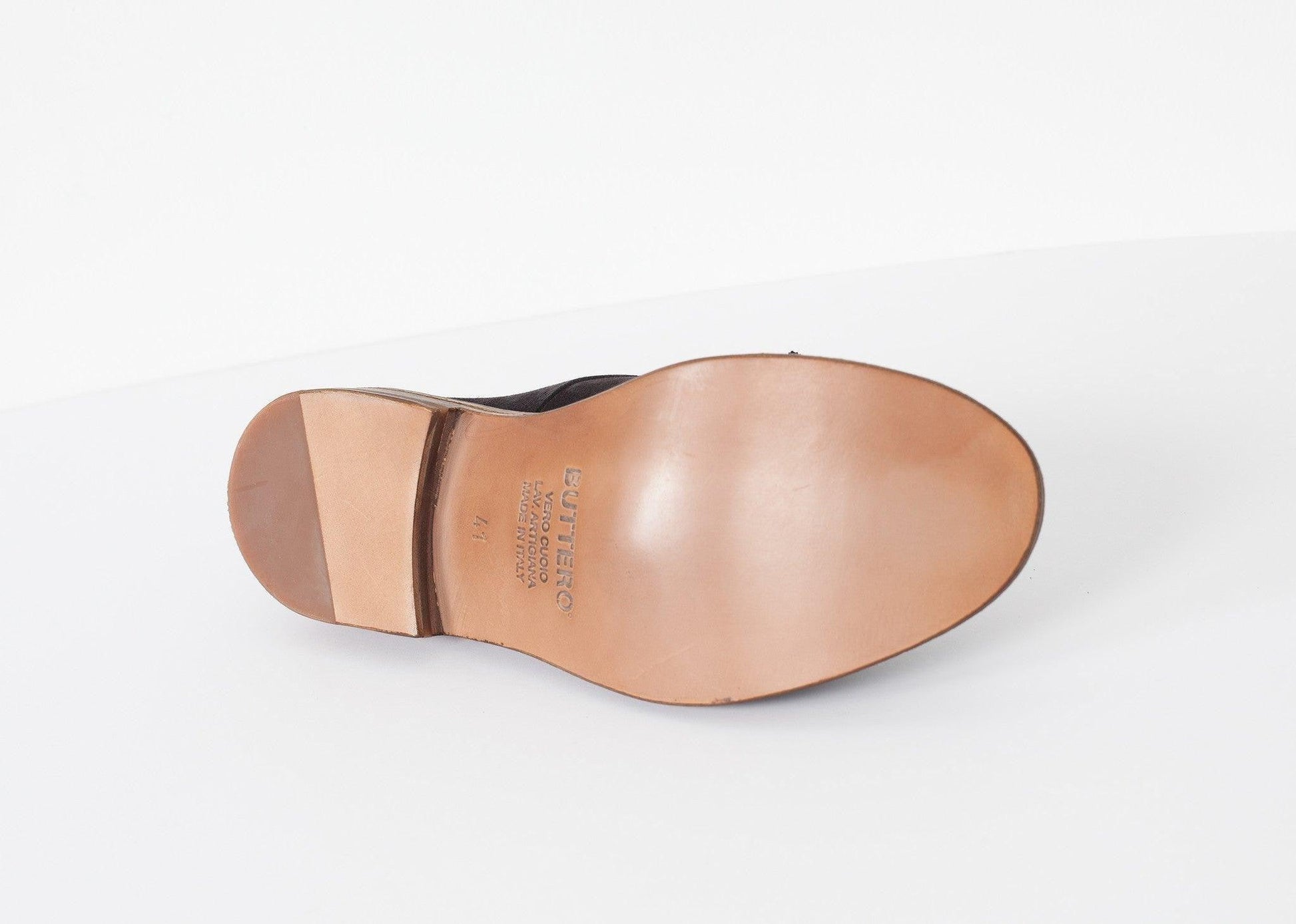 Lavagna Lace Up.