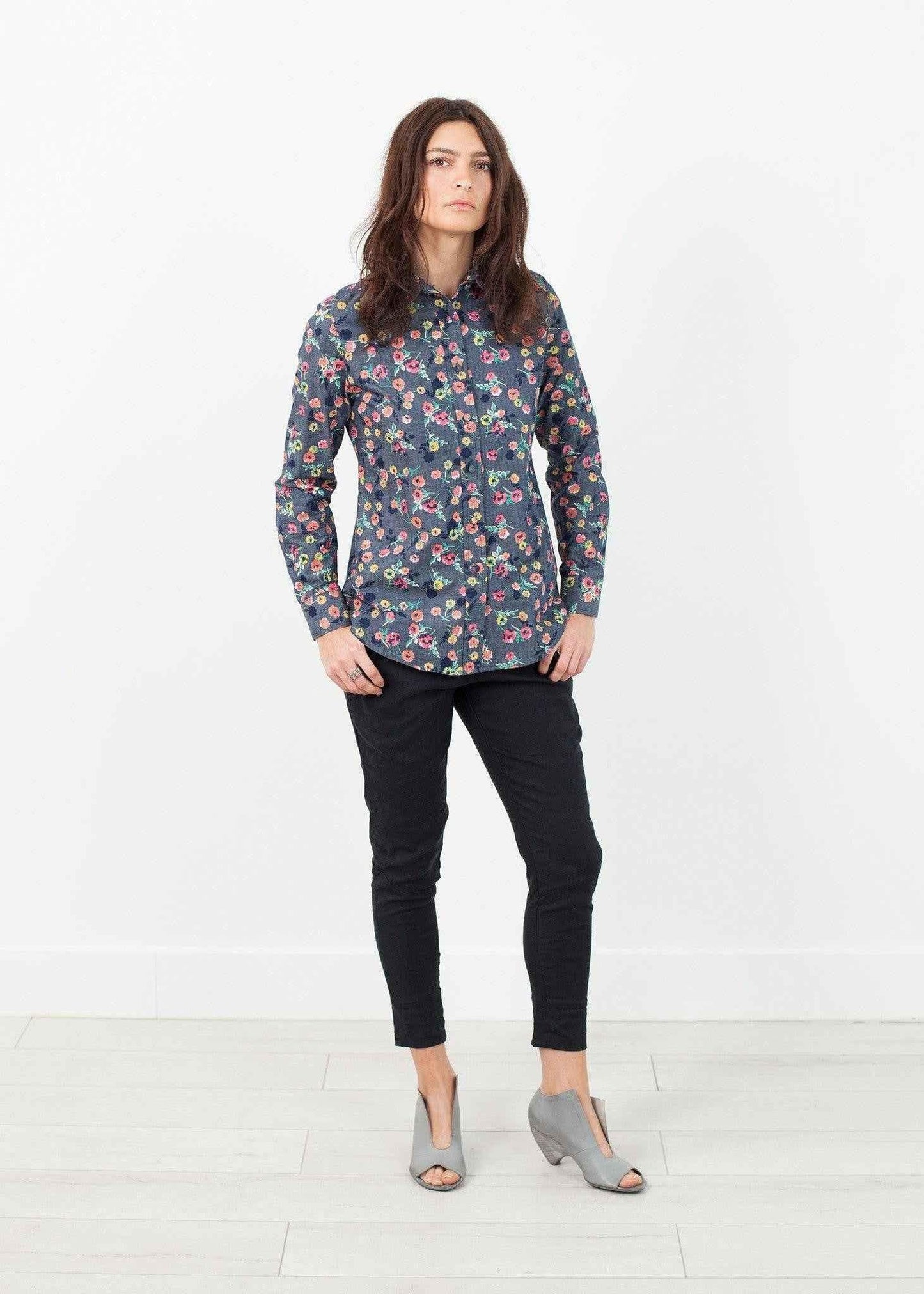 Long Sleeve Blouse in Black/Floral.