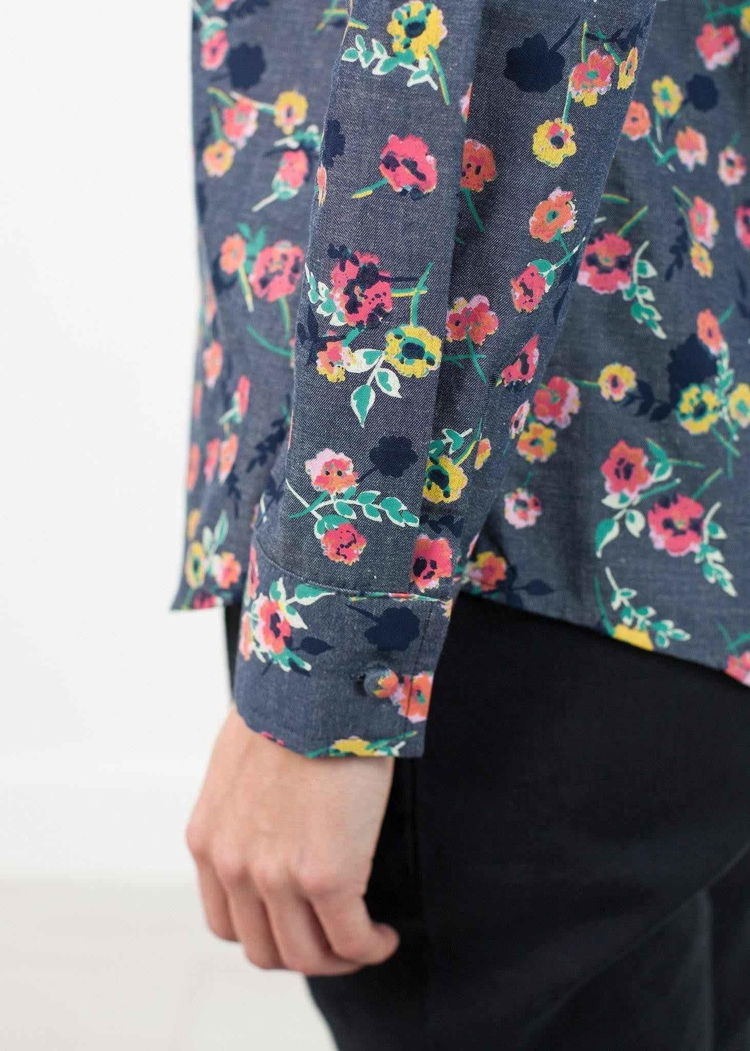 Long Sleeve Blouse in Black/Floral.