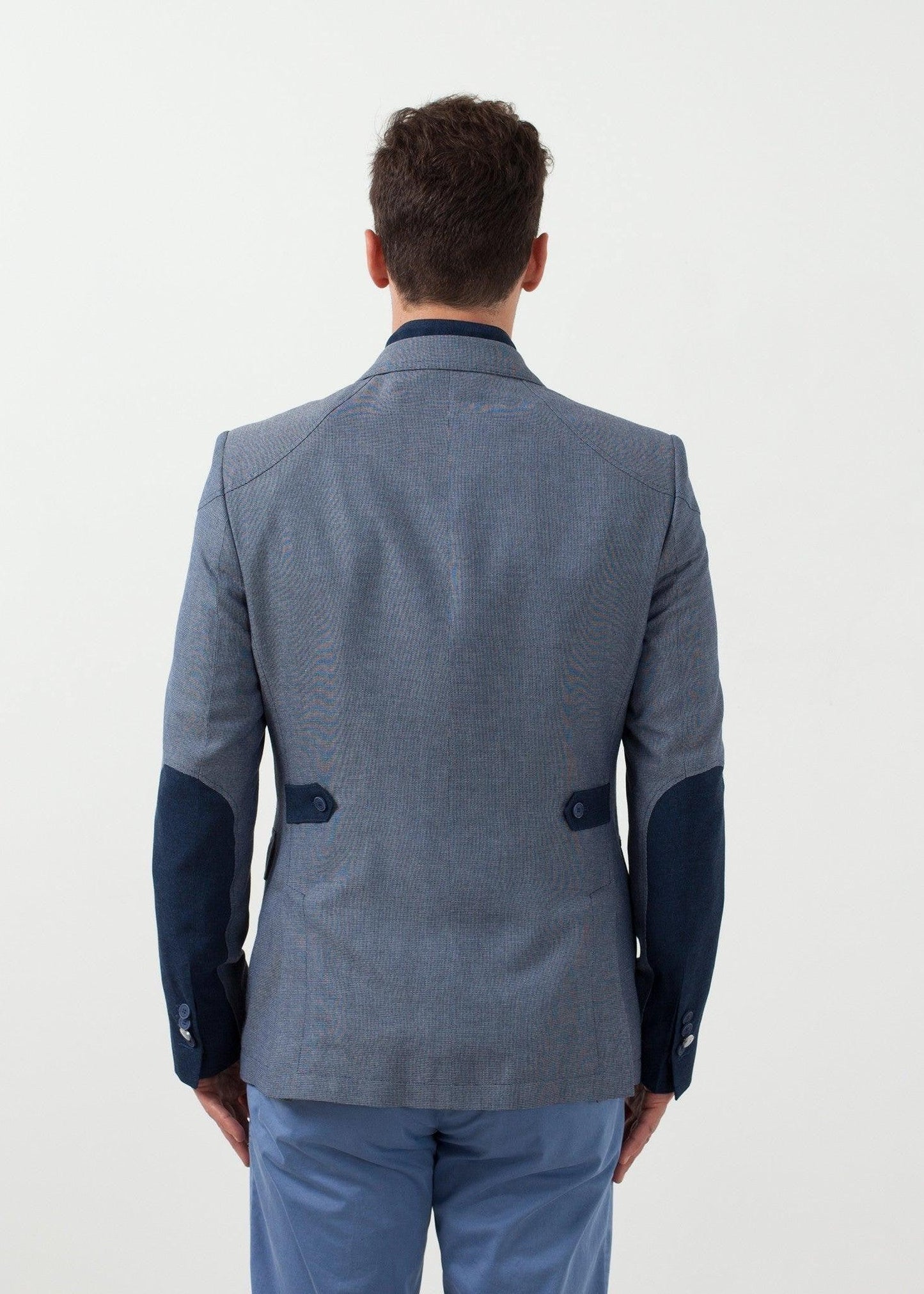 Medwyn Blazer.
