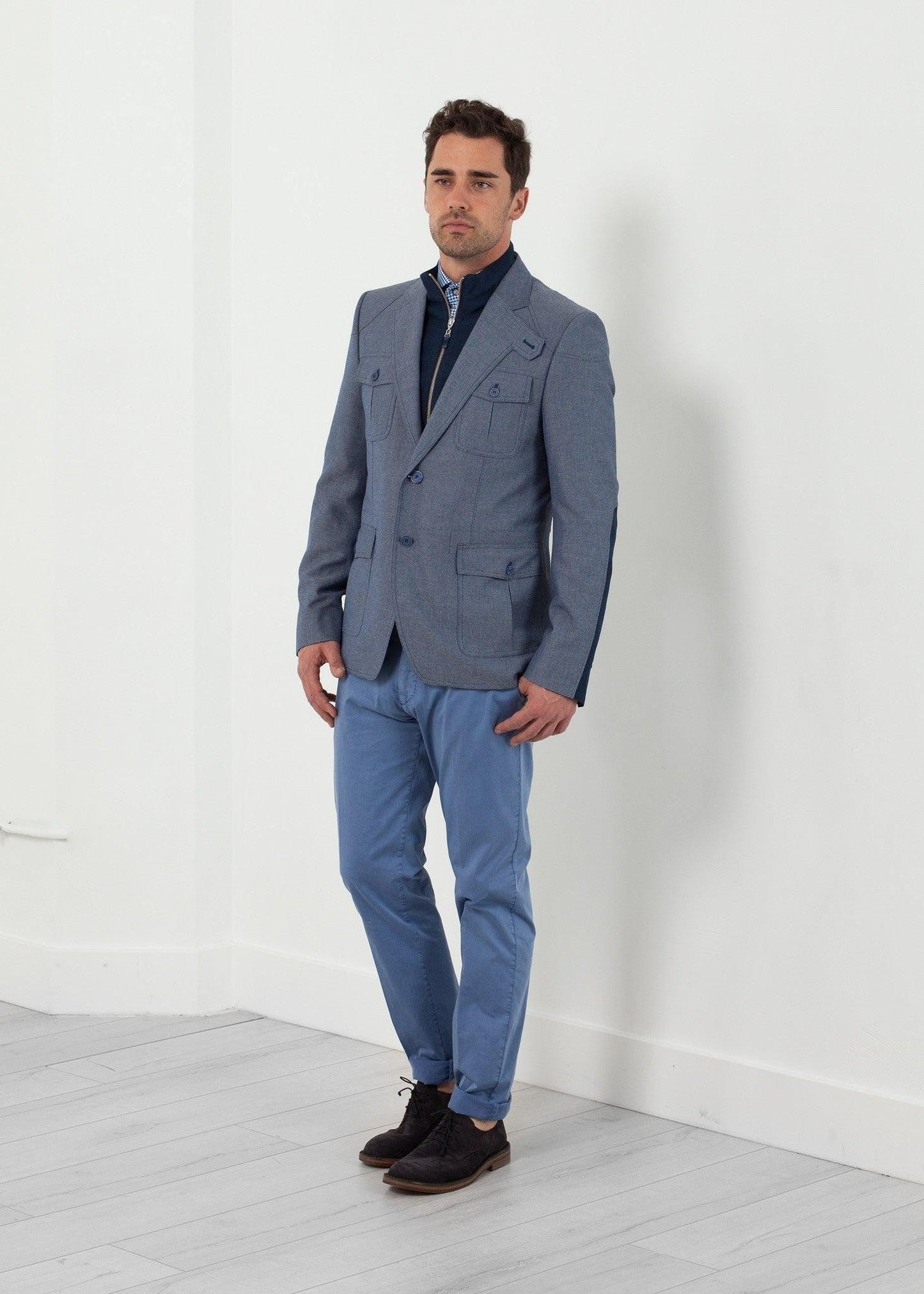 Medwyn Blazer.