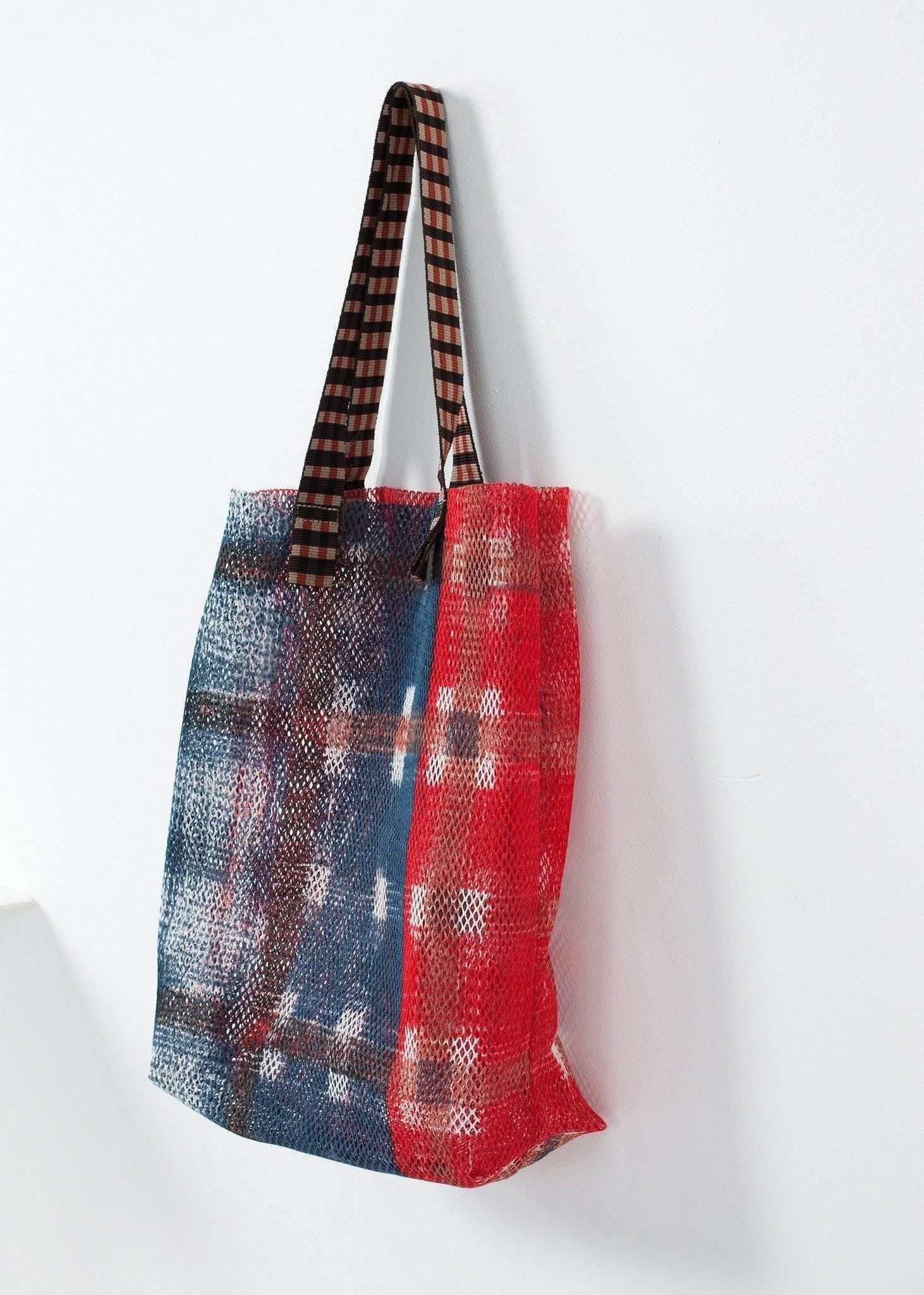 Mesh Tote.