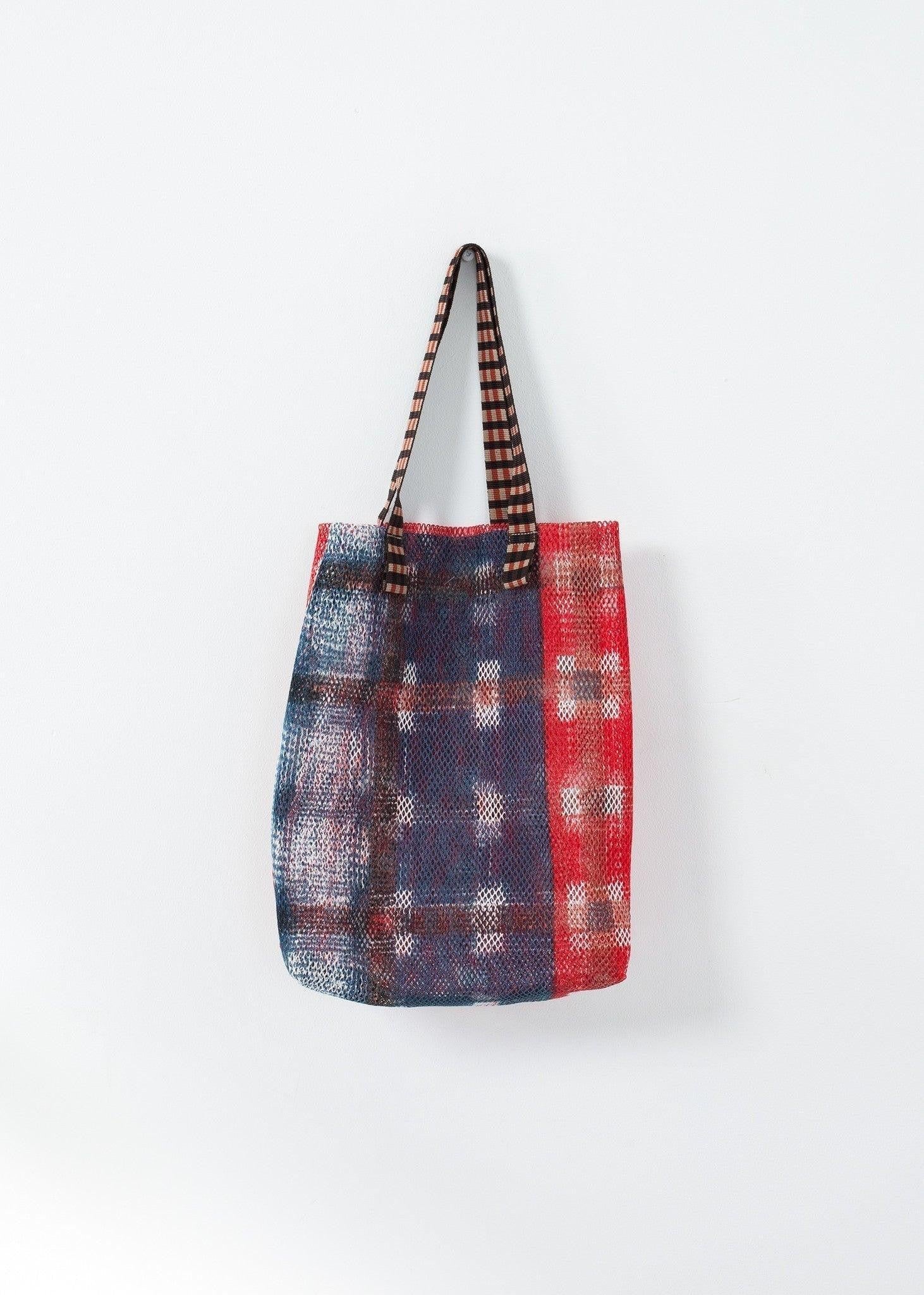 Mesh Tote.