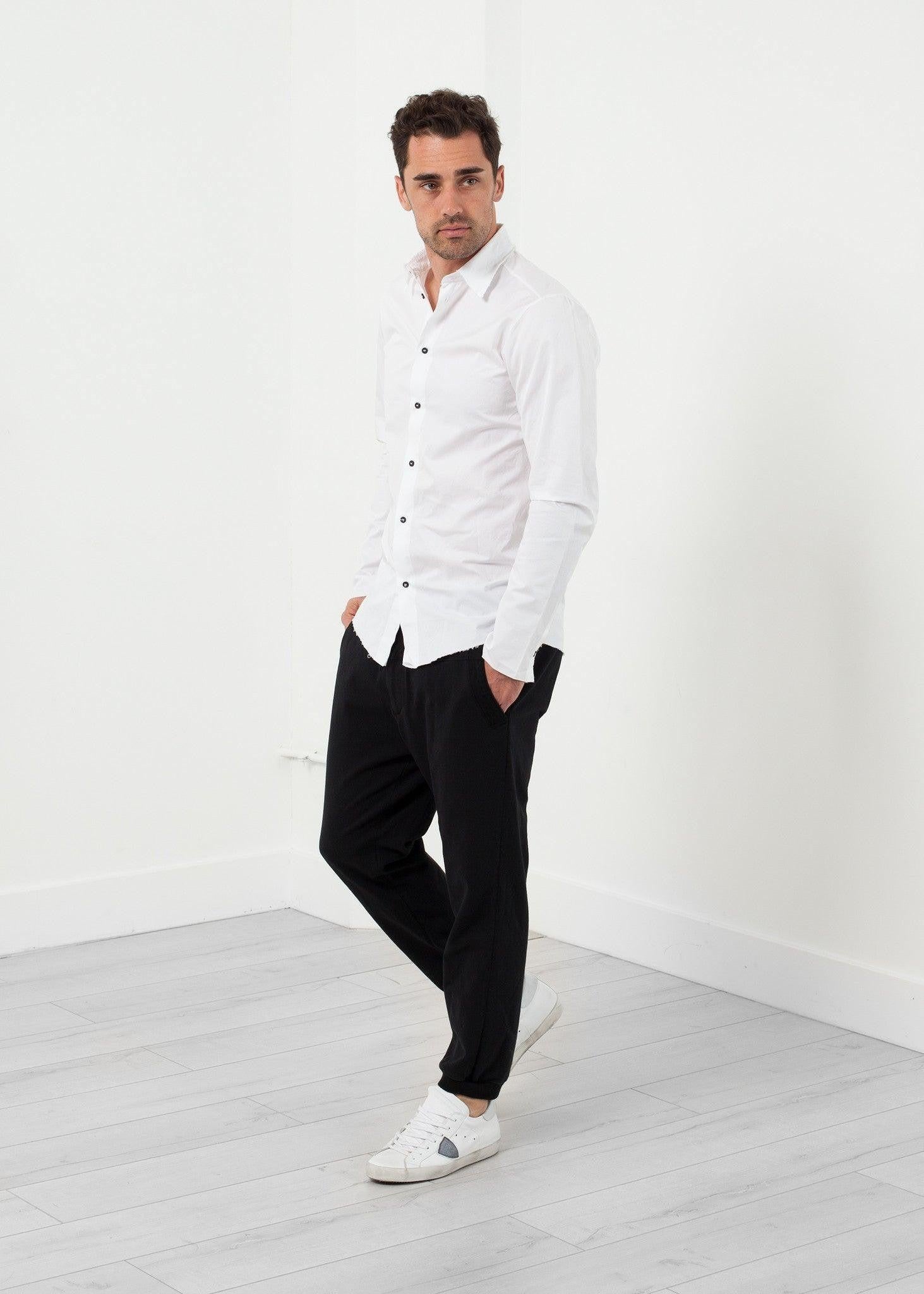 Moun Button Up.