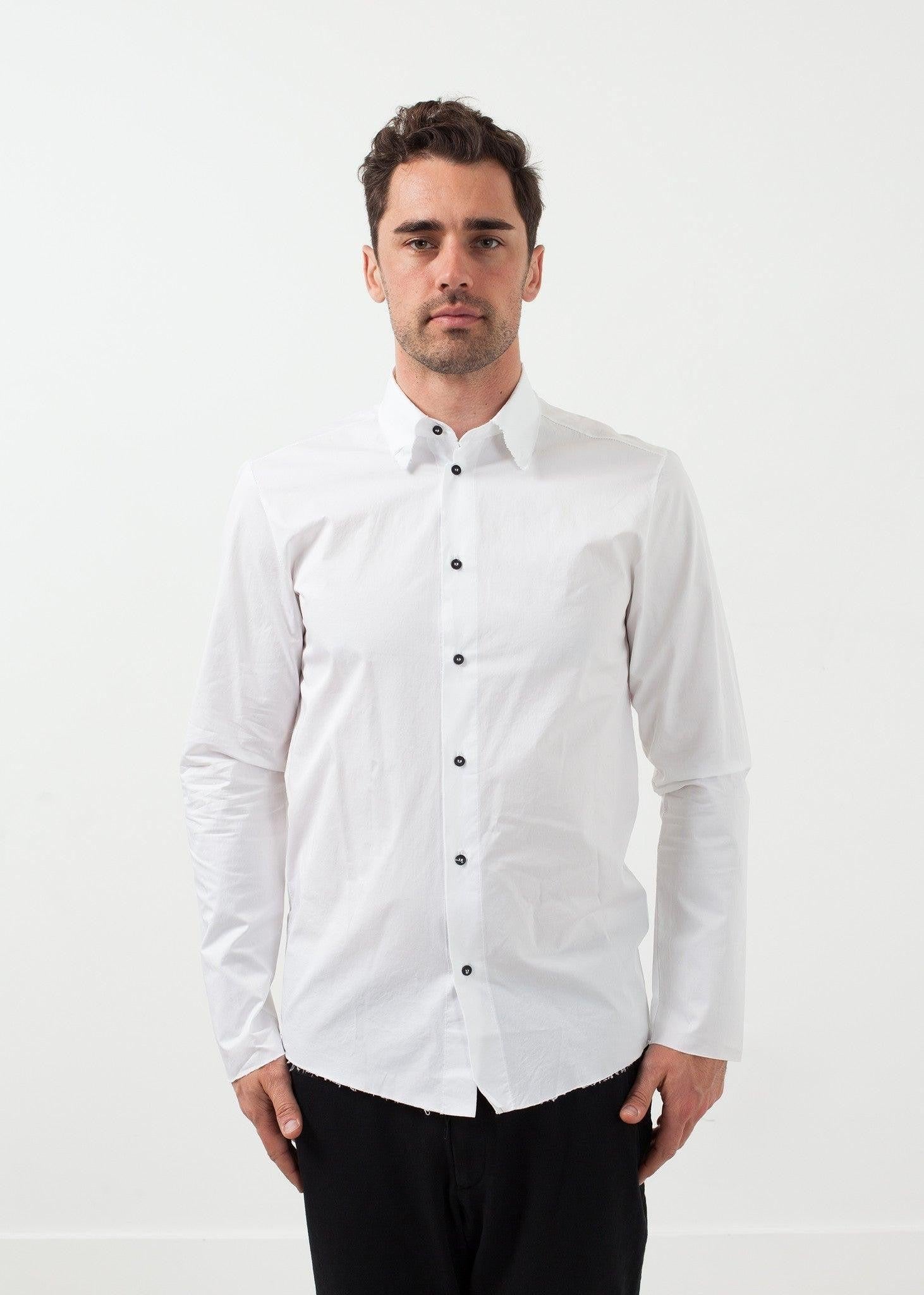 Moun Button Up.