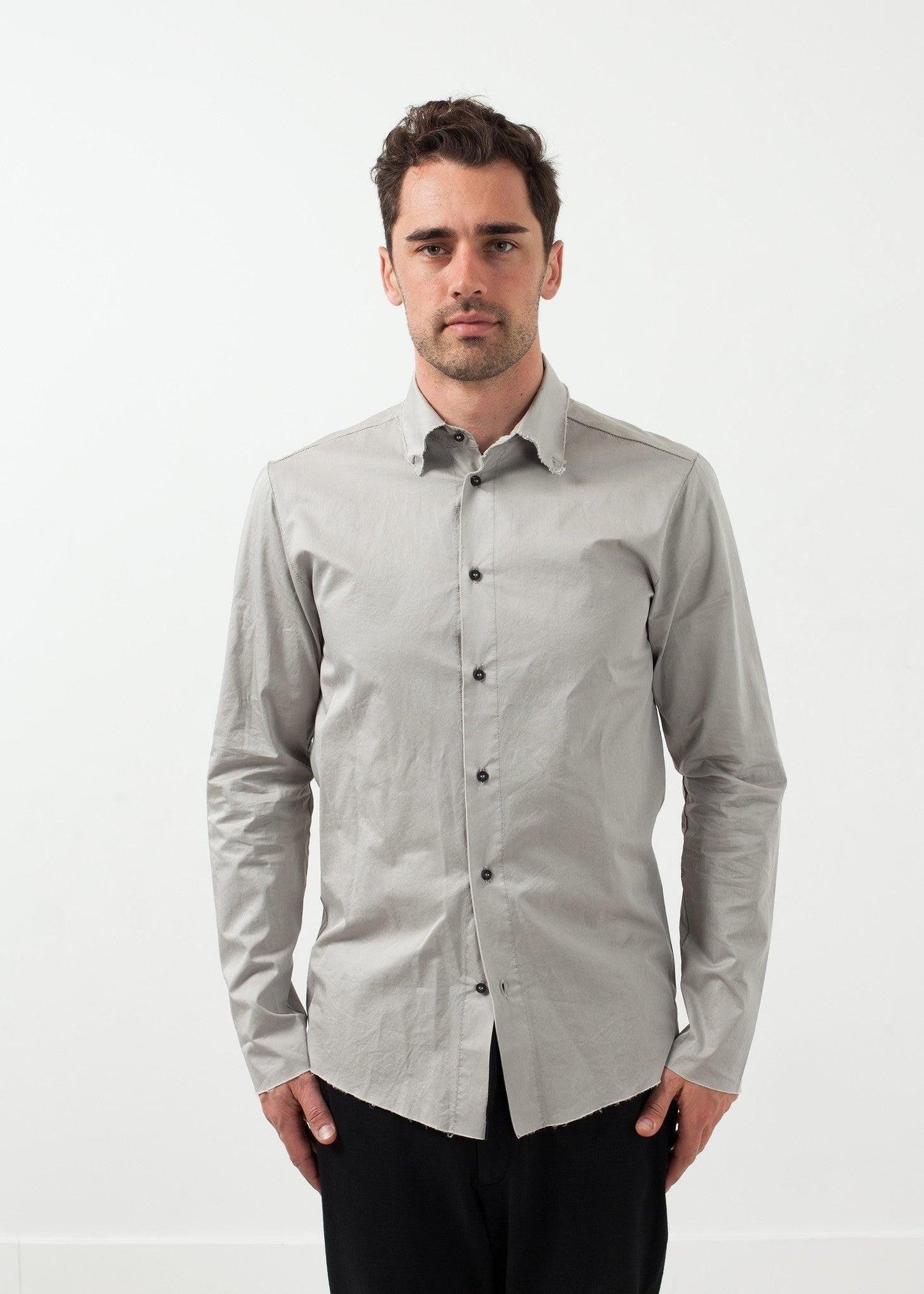 Moun Button Up.
