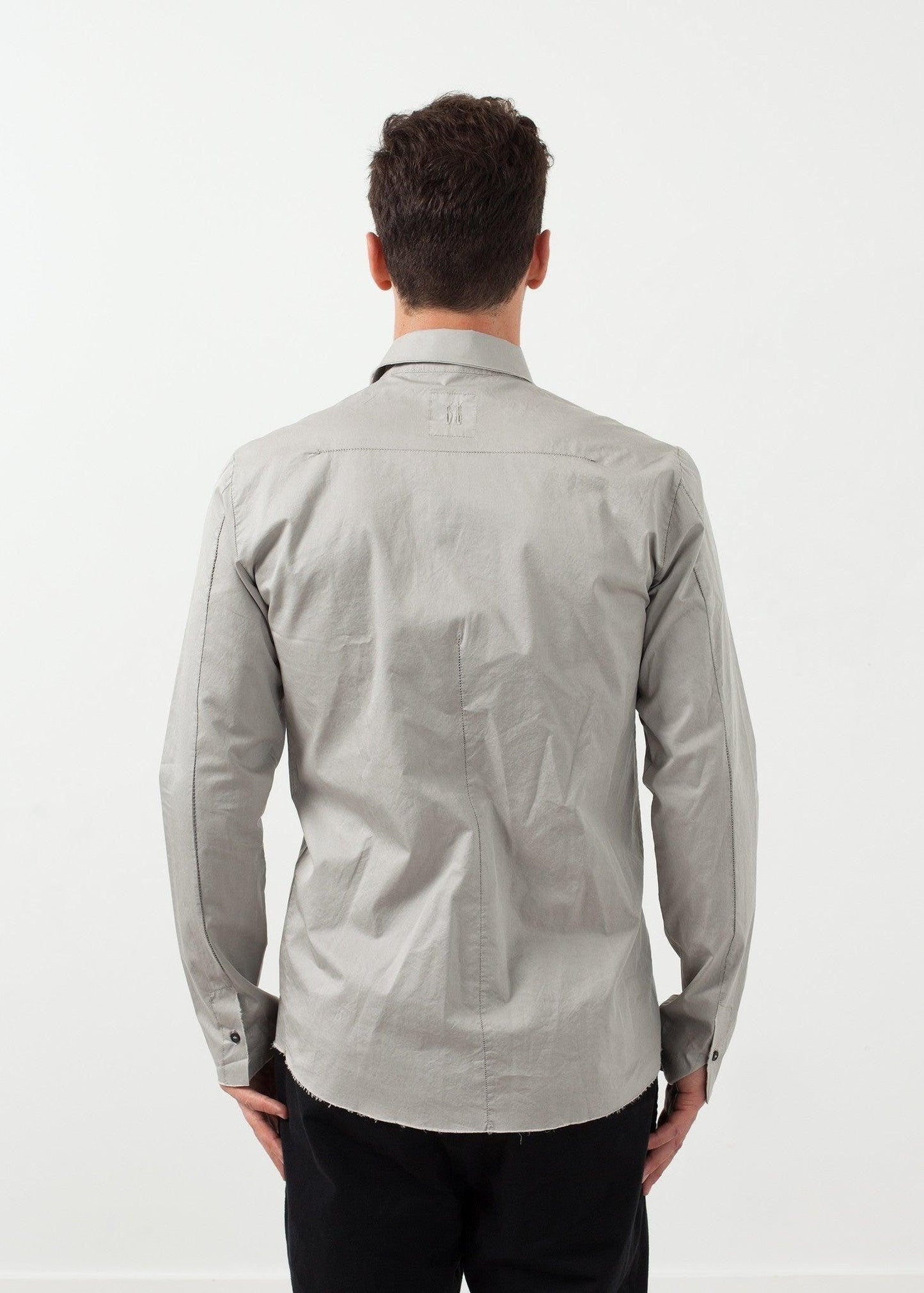 Moun Button Up.