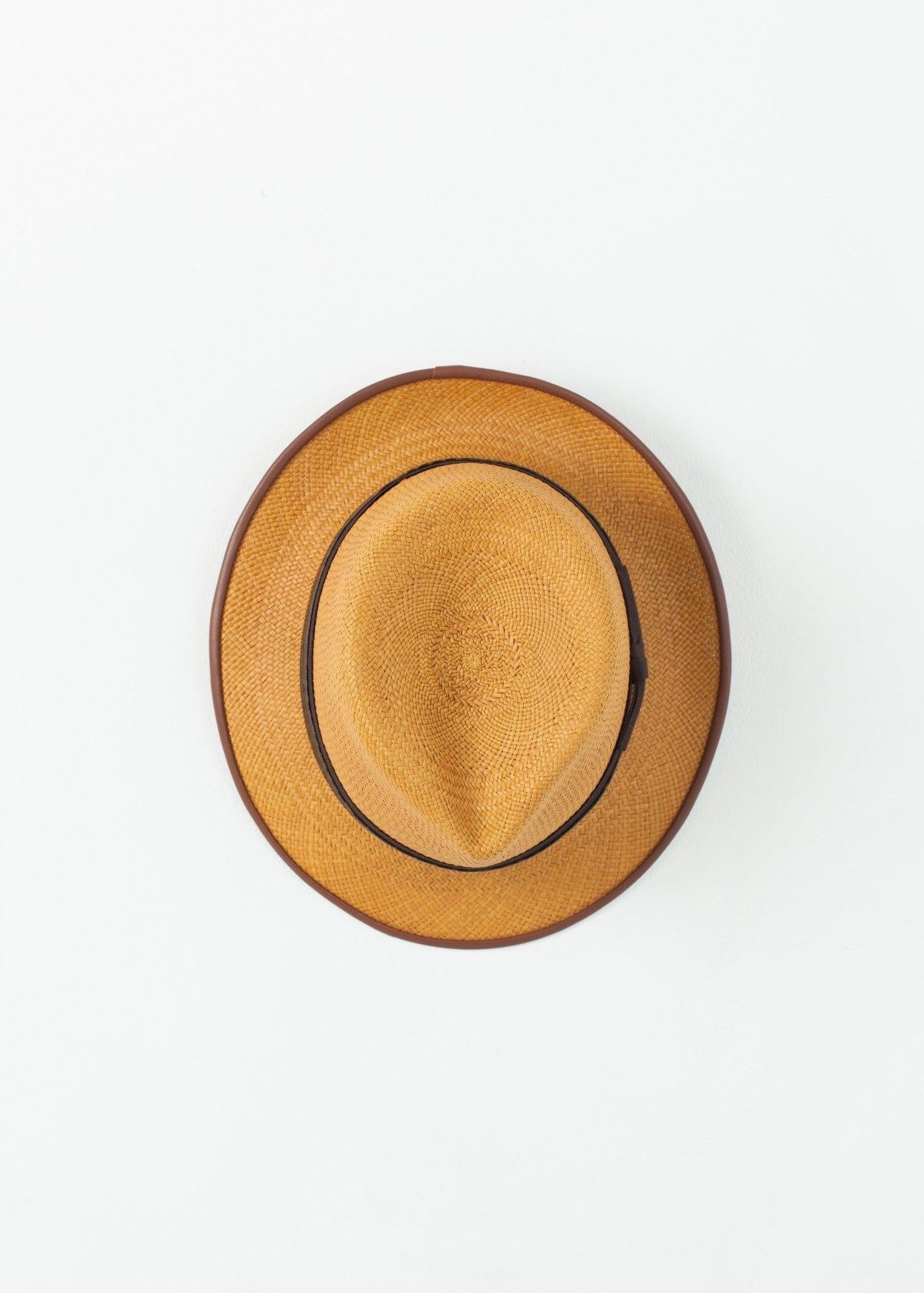 Neil Hat.