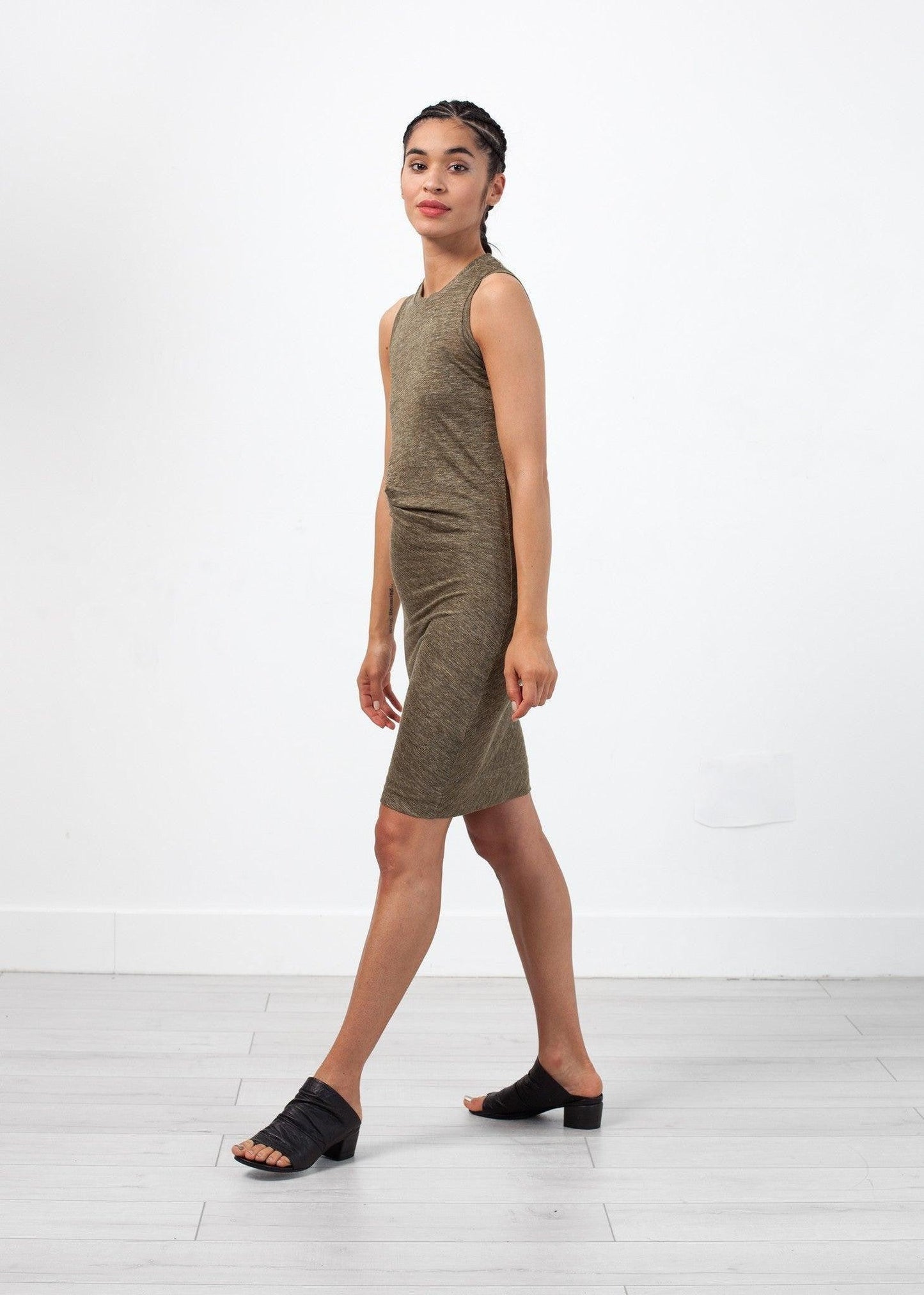 Niamo Dress.